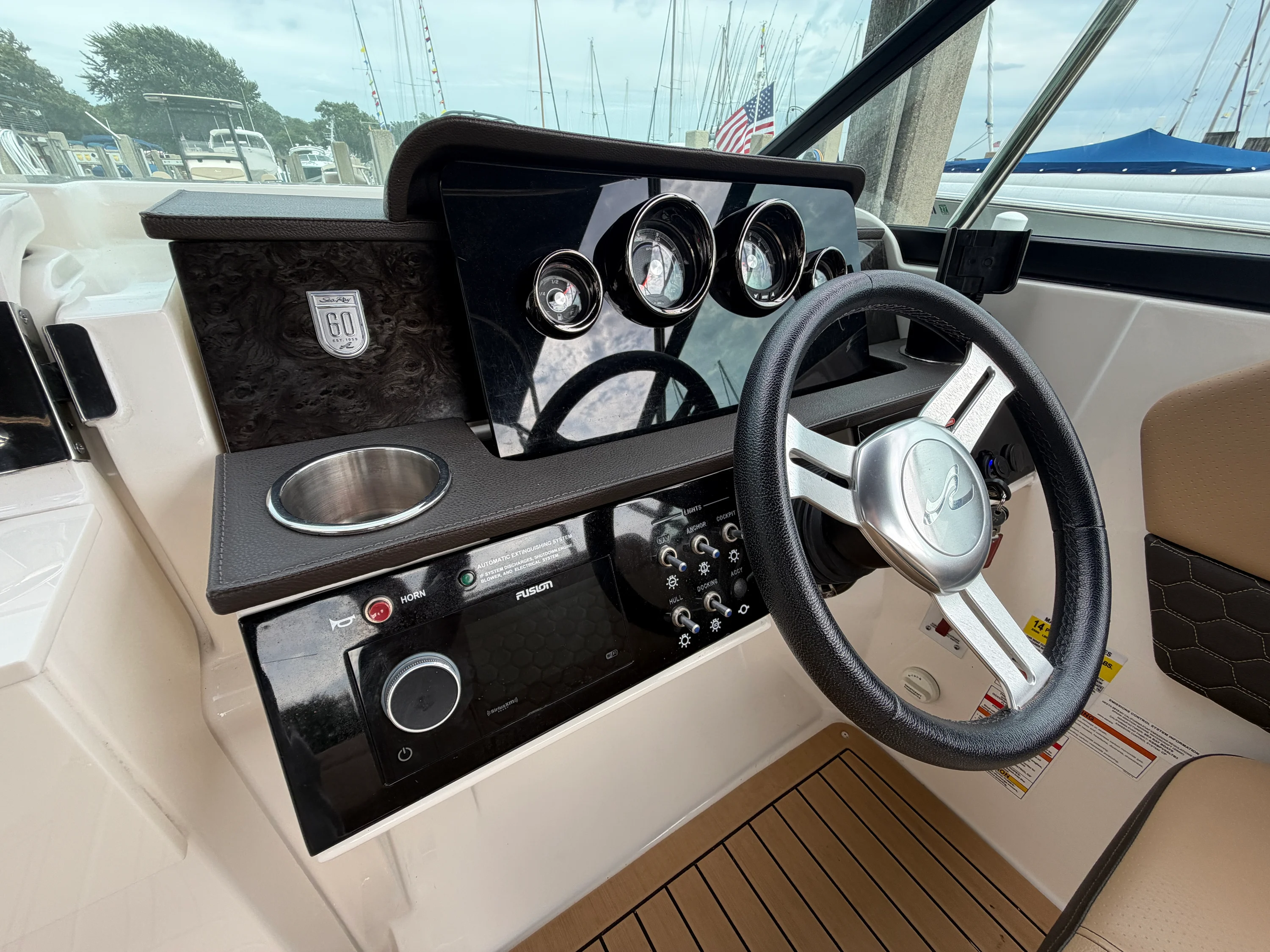 2019 Sea Ray 250 SDX Image Thumbnail #15