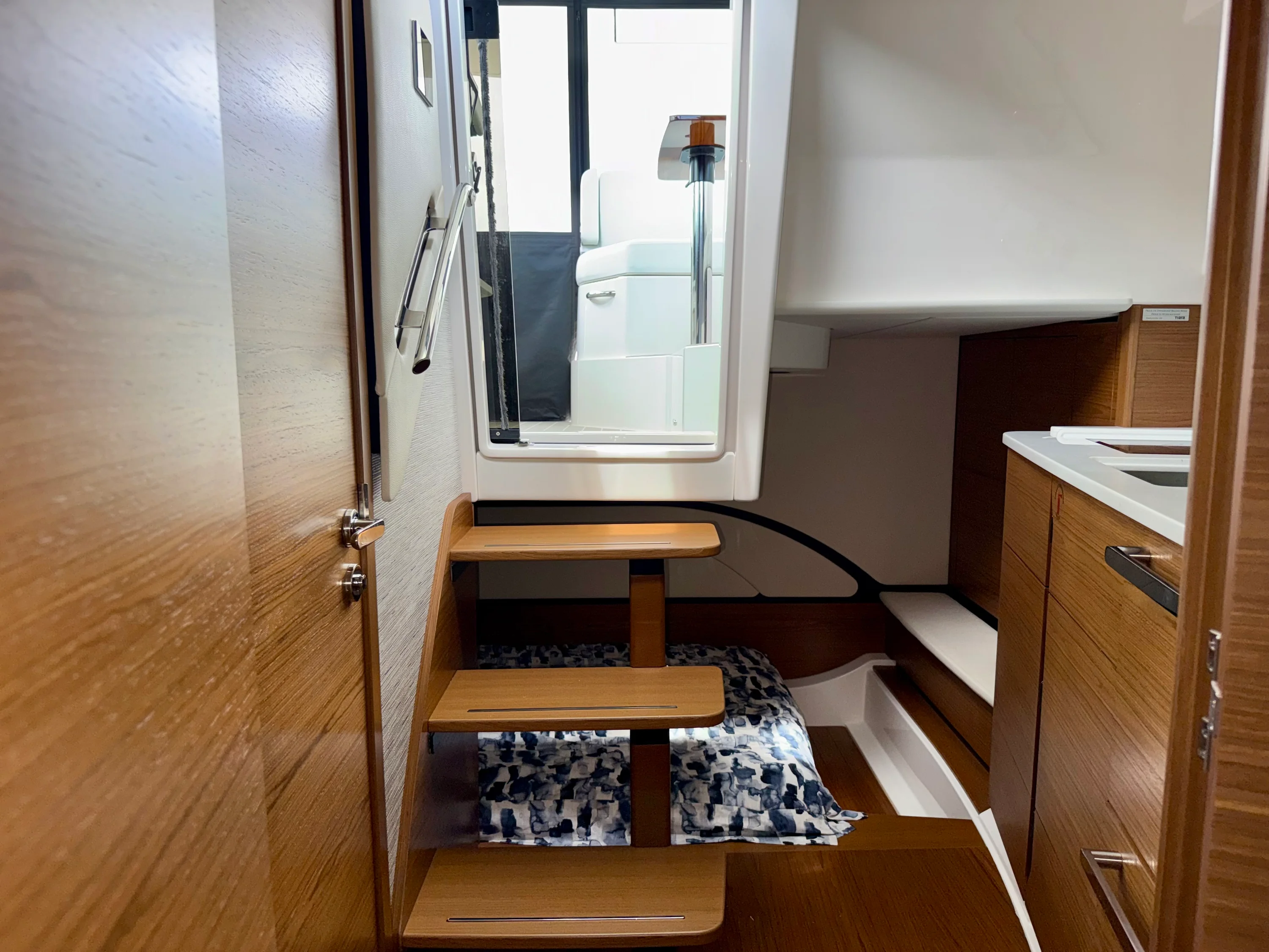 2026 Tiara Yachts 39 LE Image Thumbnail #32