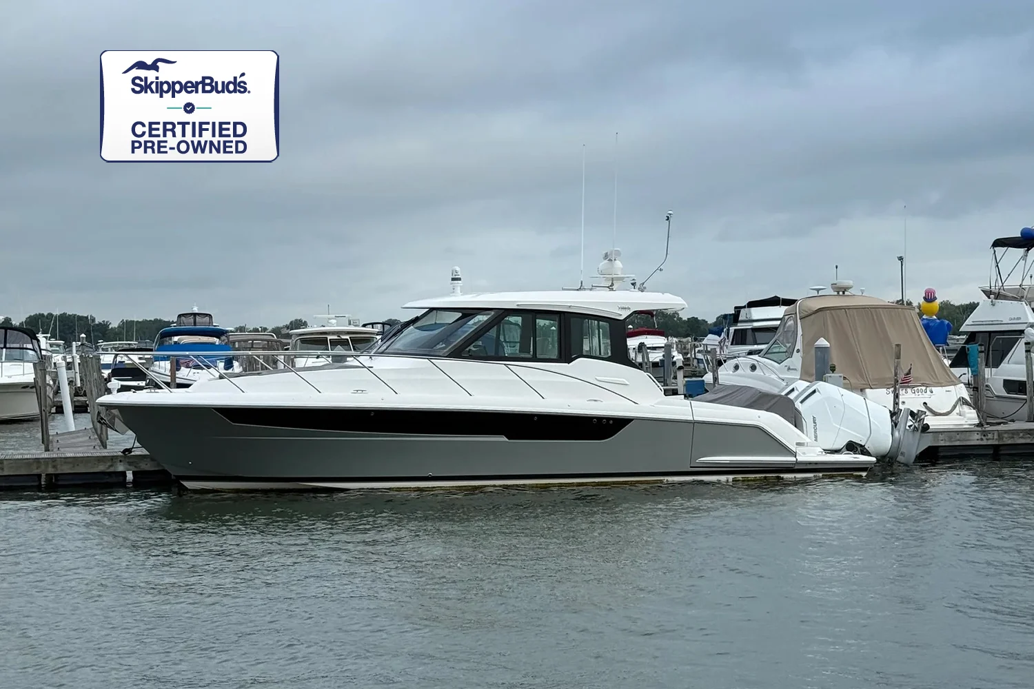 2026 Tiara Yachts 39 LE Image Thumbnail #0