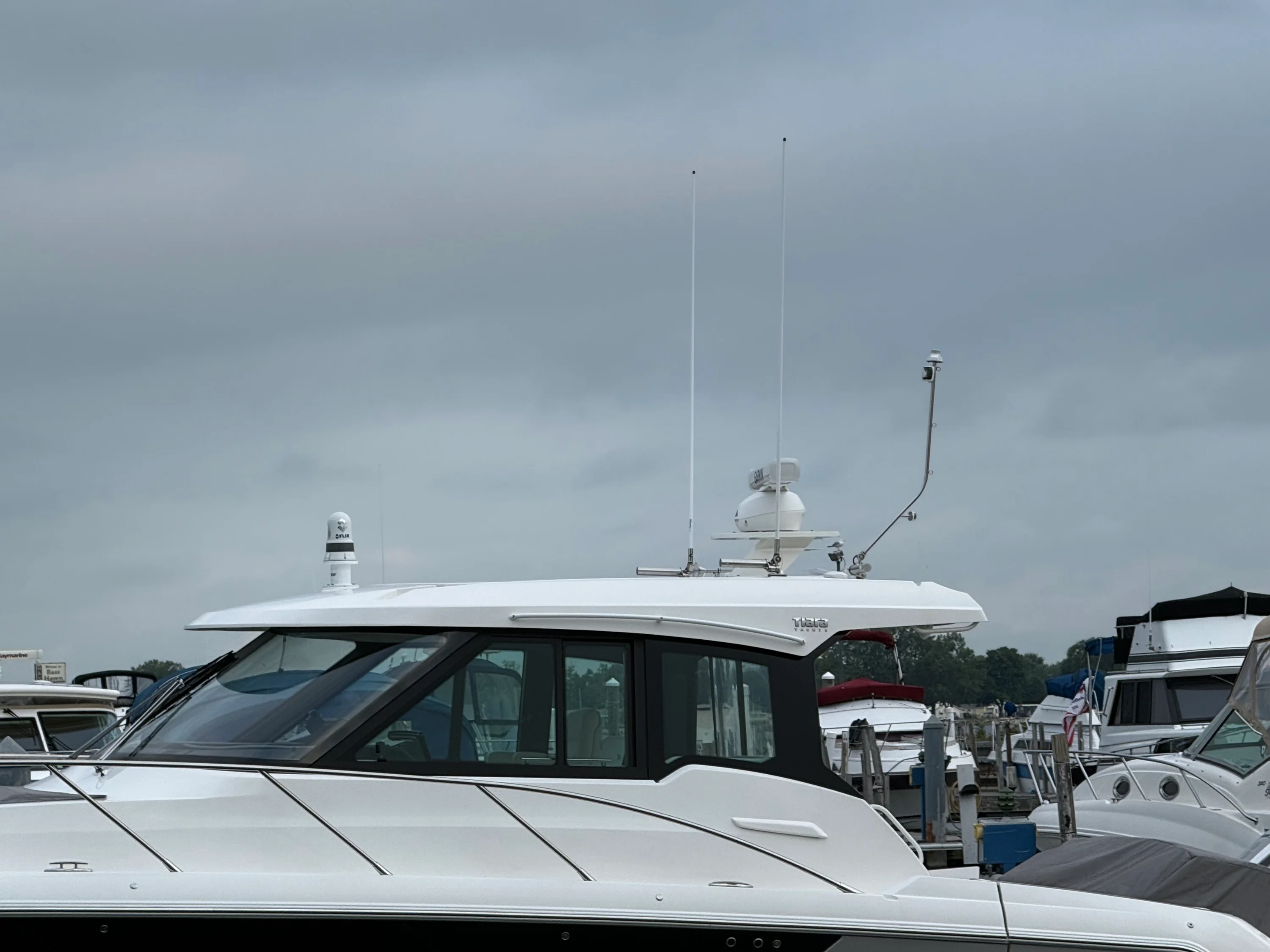 2026 Tiara Yachts 39 LE Image Thumbnail #39