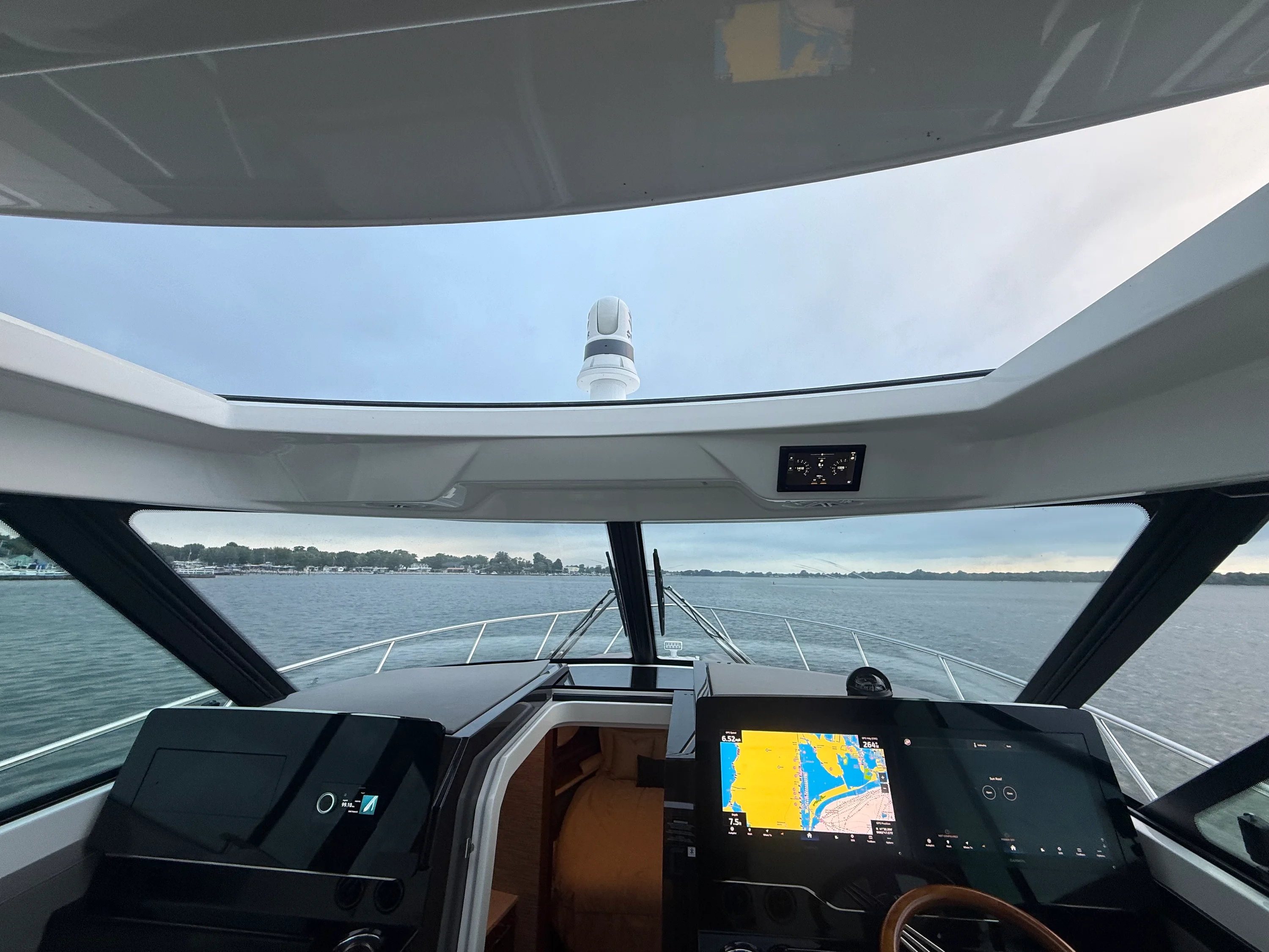2026 Tiara Yachts 39 LE Image Thumbnail #20