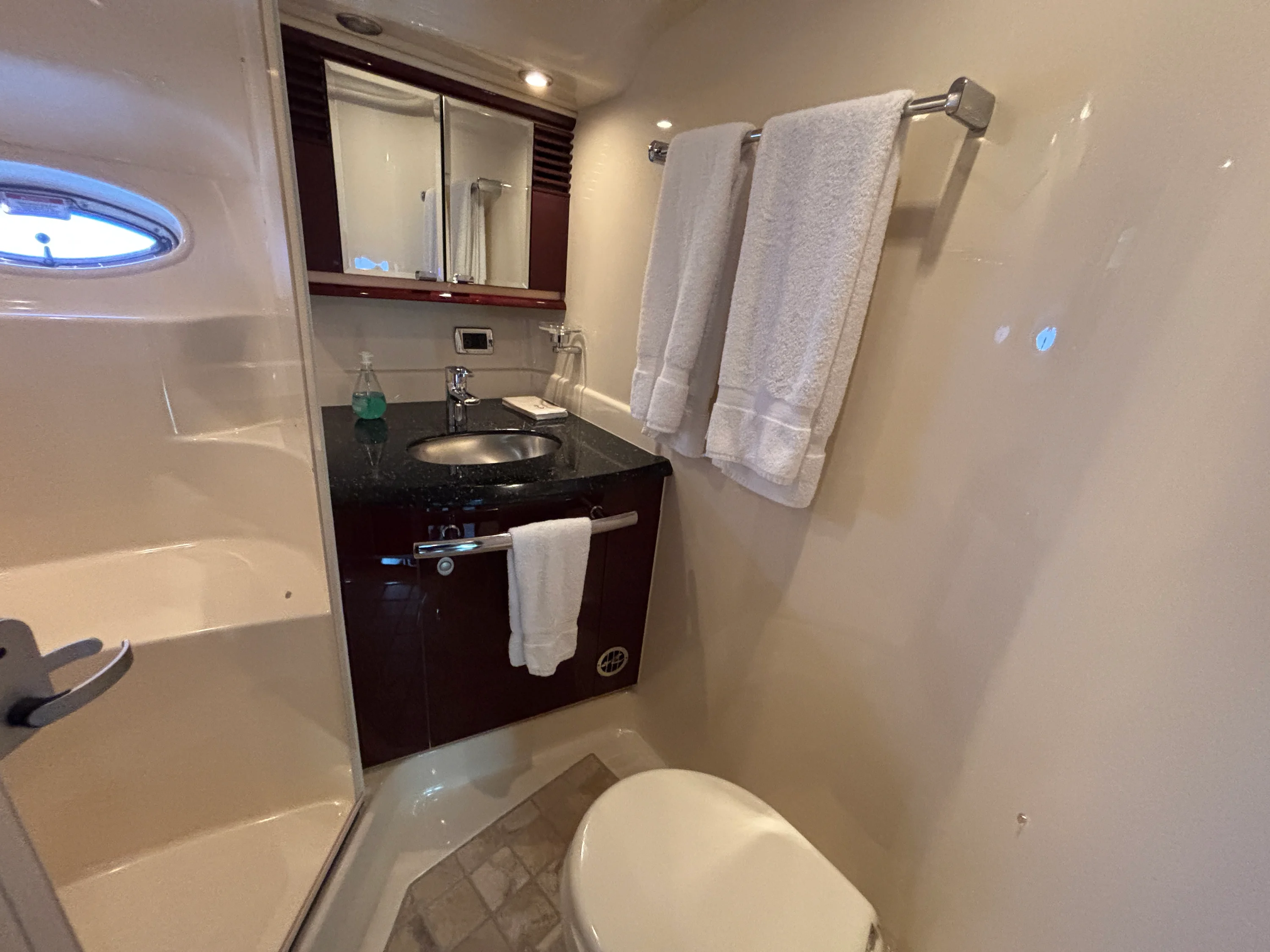 2009 Sea Ray 520 SUNDANCER Image Thumbnail #26