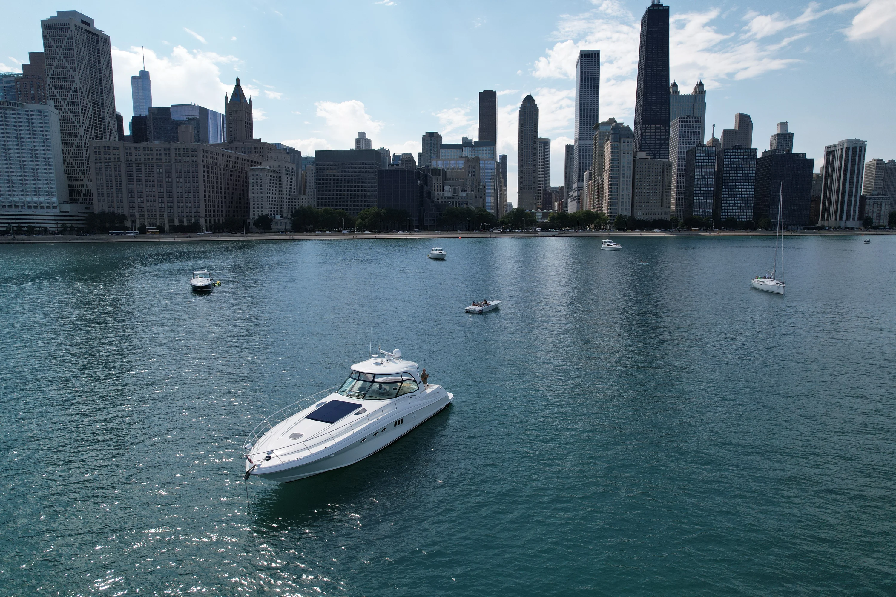 2009 Sea Ray 520 SUNDANCER Image Thumbnail #2