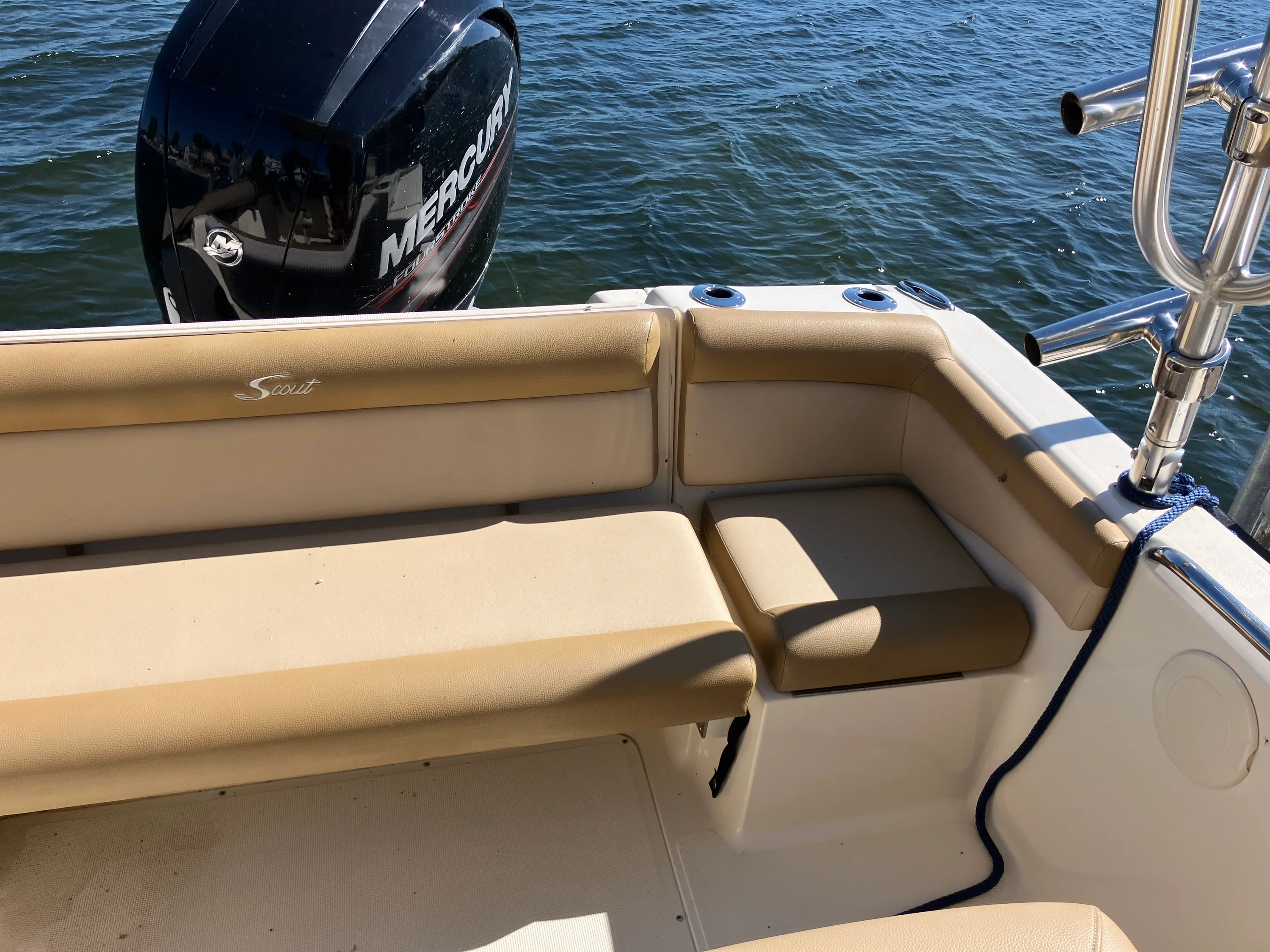 2019 Scout 210 DORADO Image Thumbnail #10