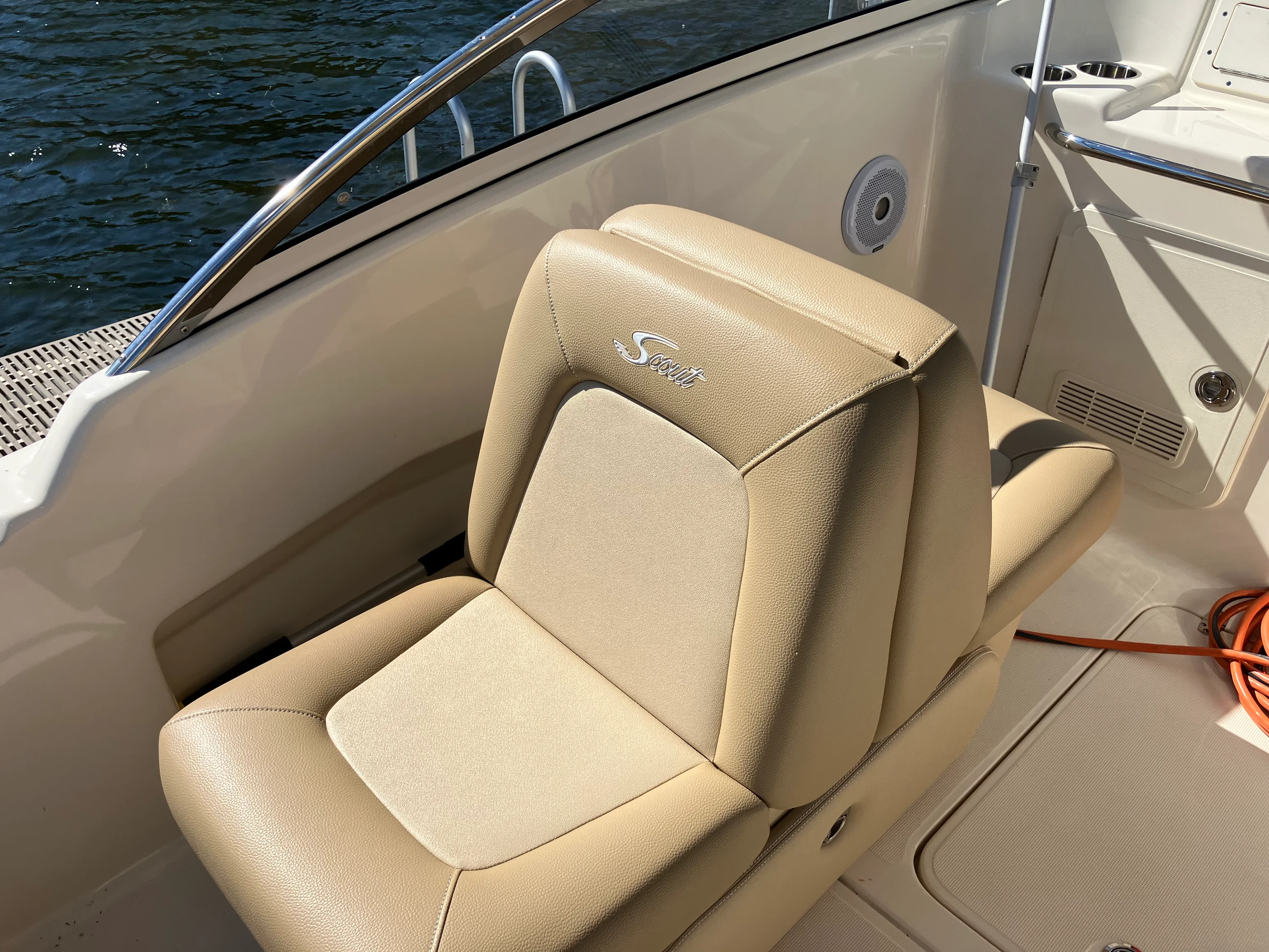 2019 Scout 210 DORADO Image Thumbnail #12