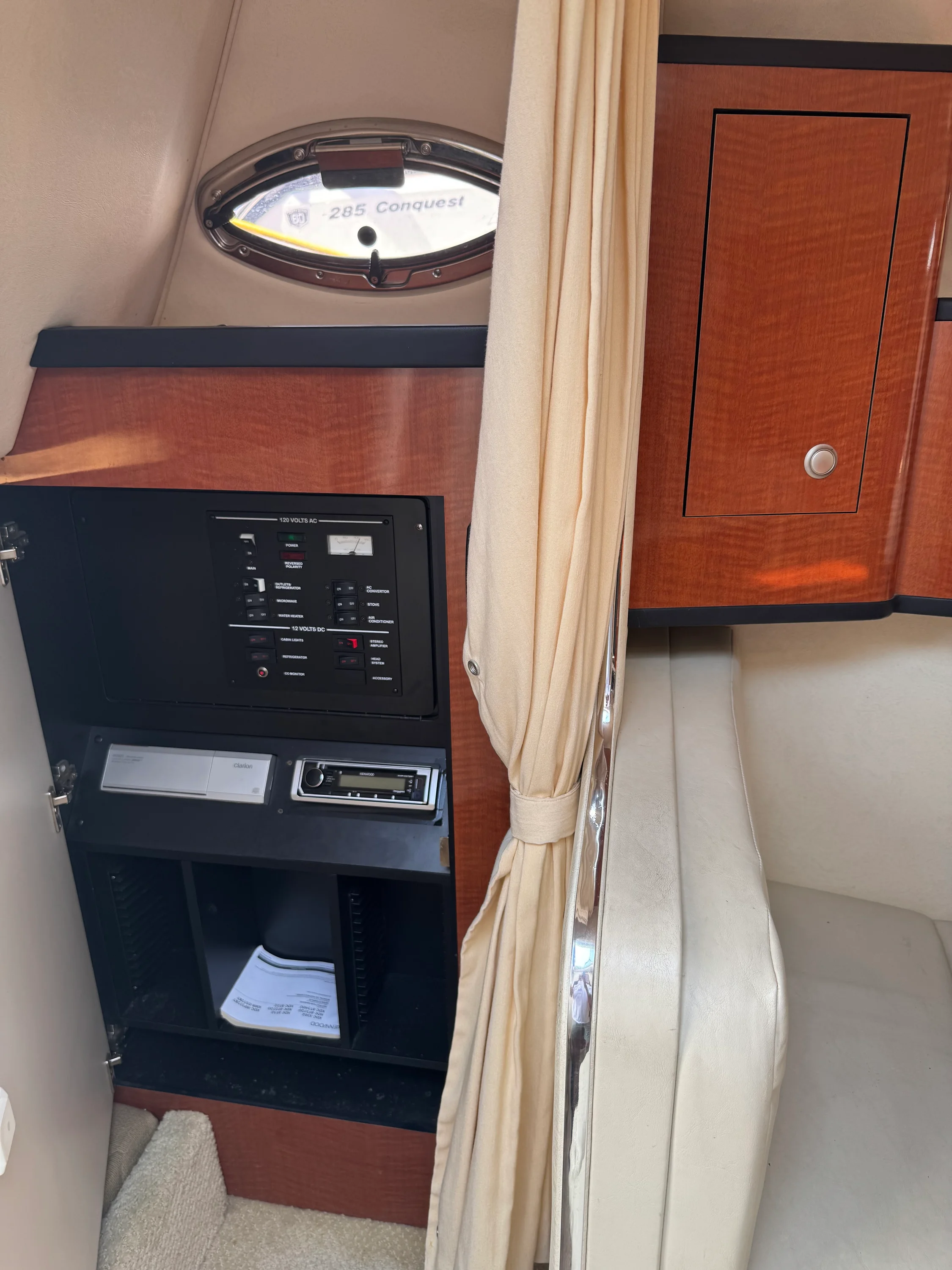 2005 Sea Ray 280 SUNDANCER Image Thumbnail #27