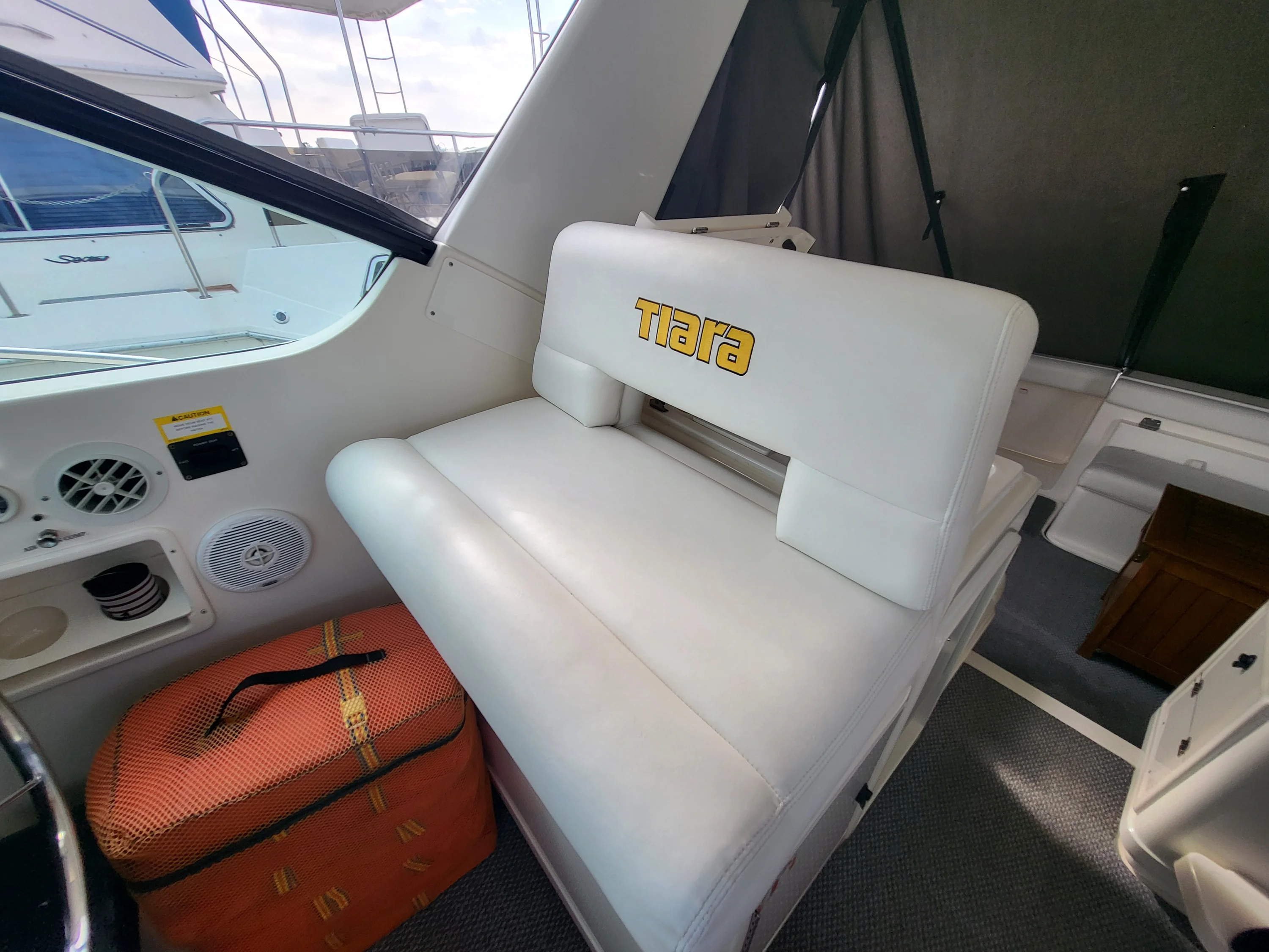 2001 Tiara Yachts 3500 OPEN Image Thumbnail #38