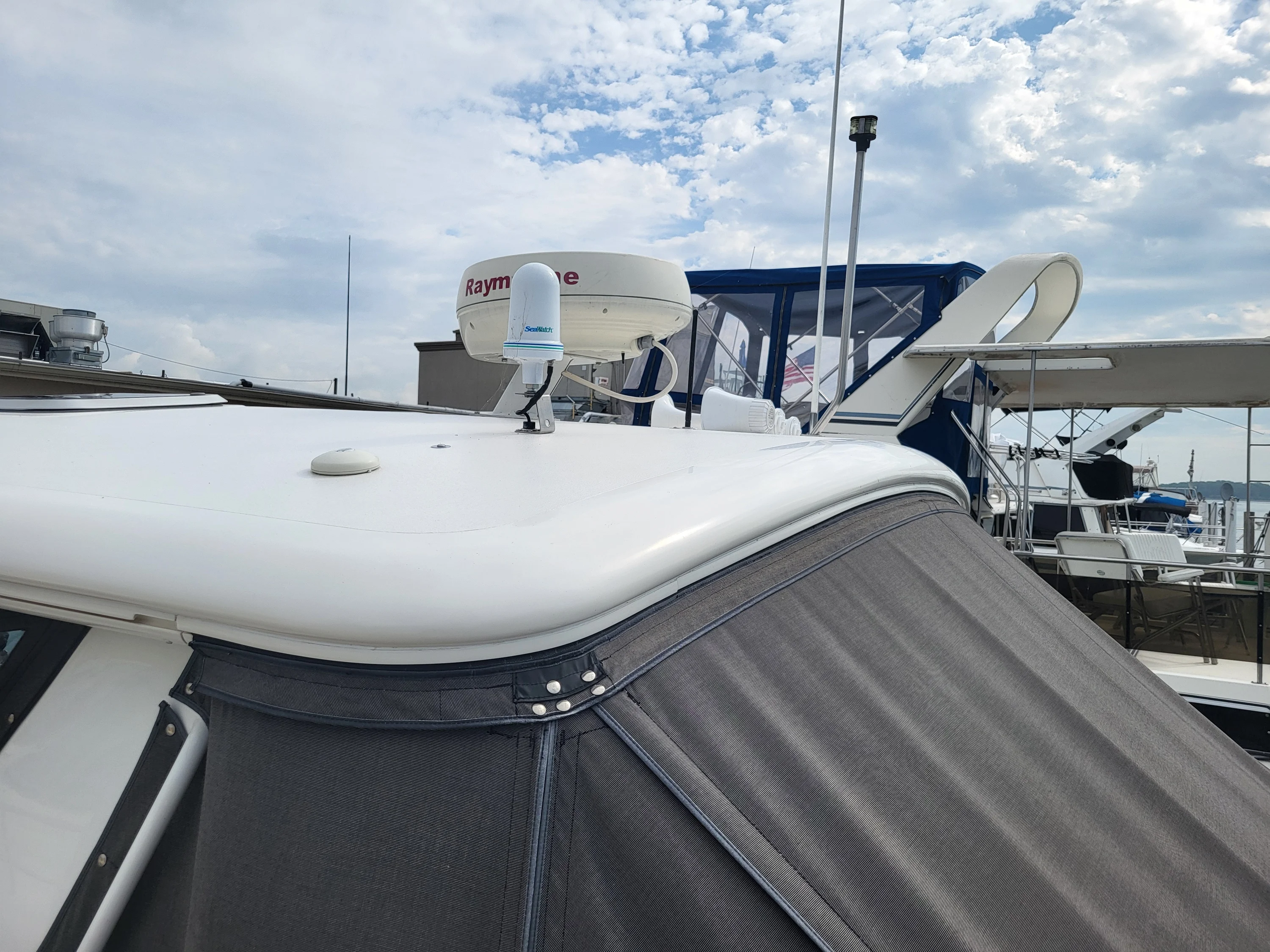 2001 Tiara Yachts 3500 OPEN Image Thumbnail #9