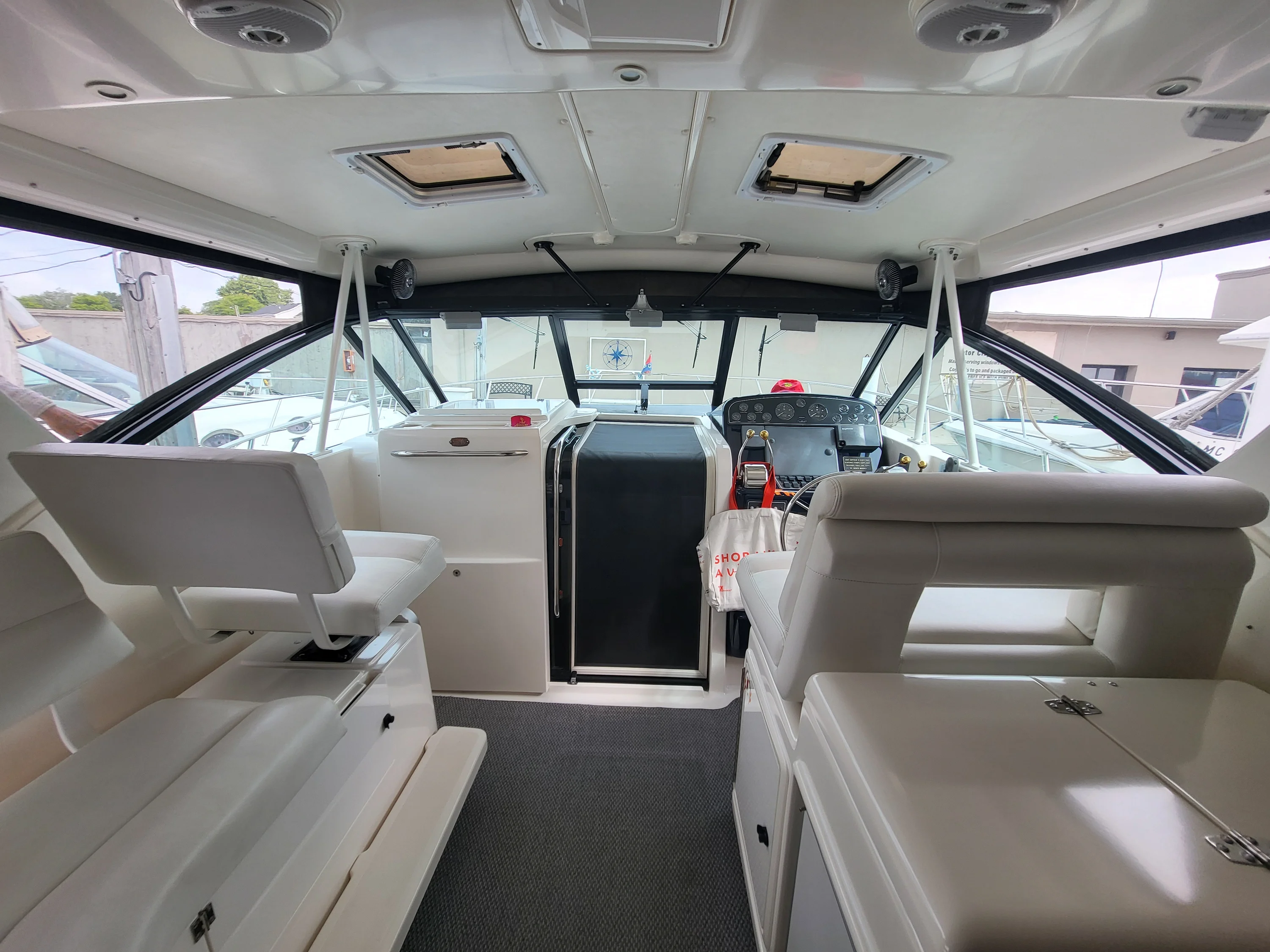 2001 Tiara Yachts 3500 OPEN Image Thumbnail #52