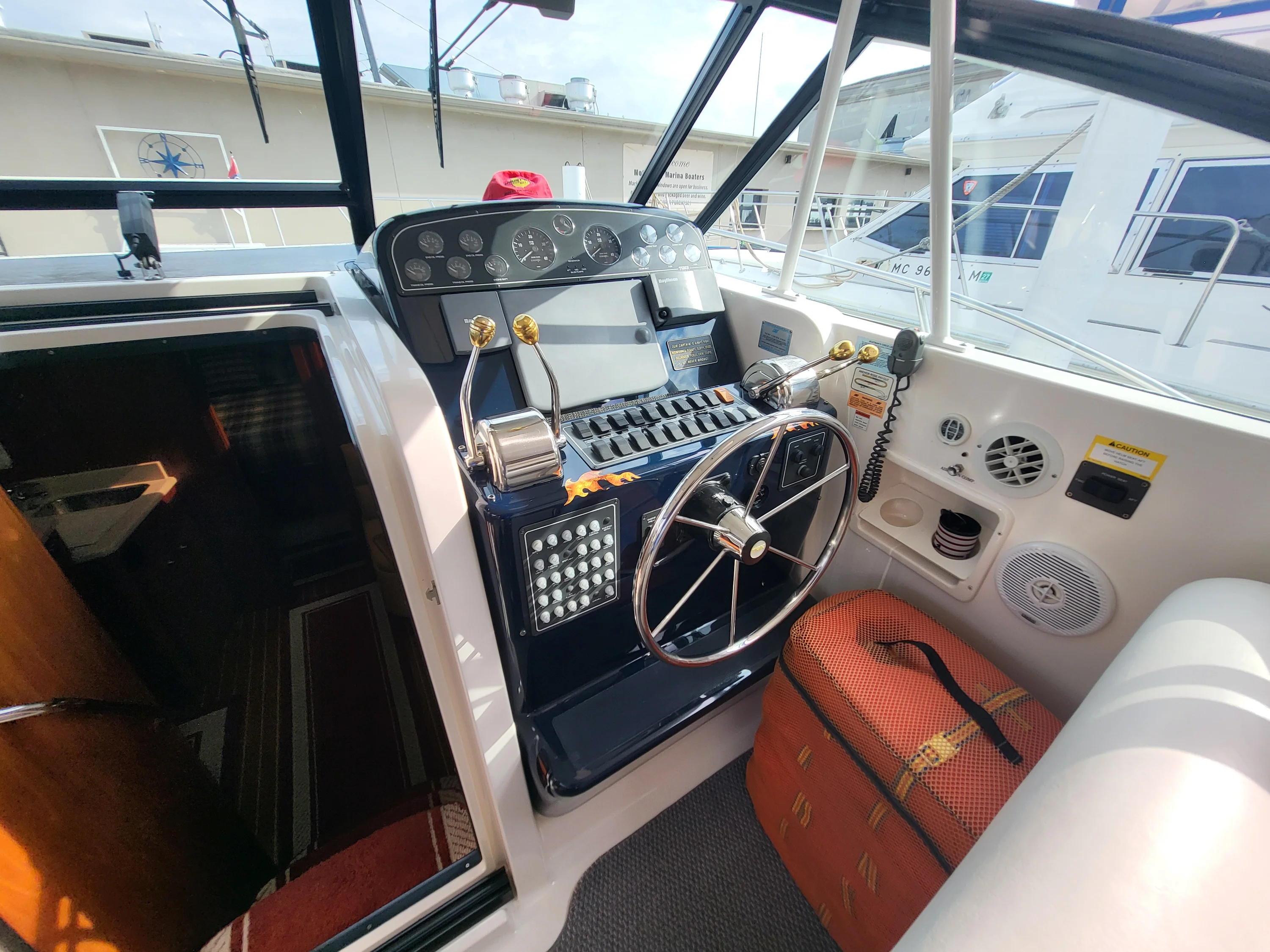 2001 Tiara Yachts 3500 OPEN Image Thumbnail #36