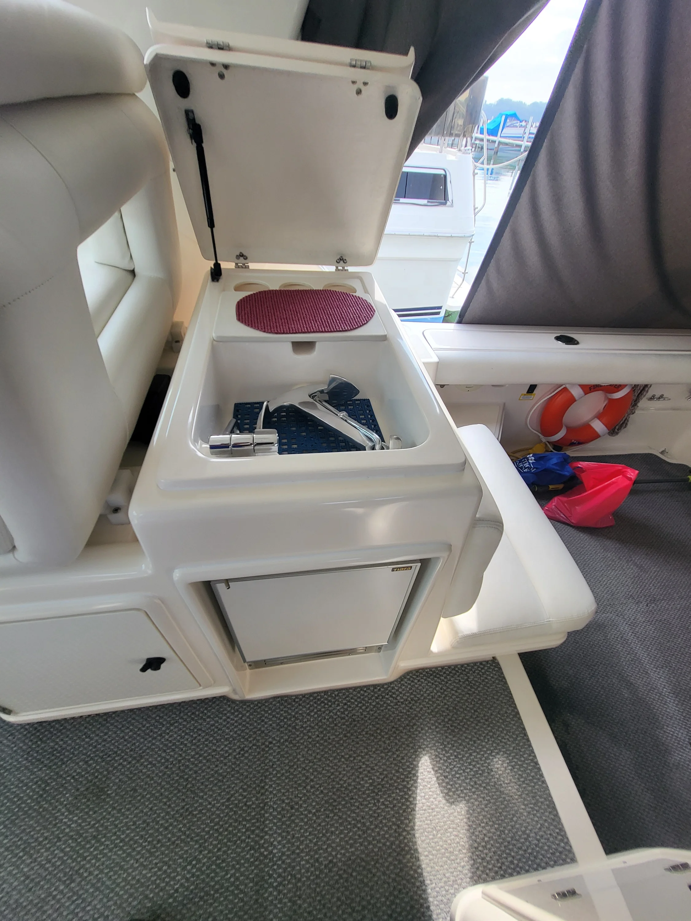 2001 Tiara Yachts 3500 OPEN Image Thumbnail #40