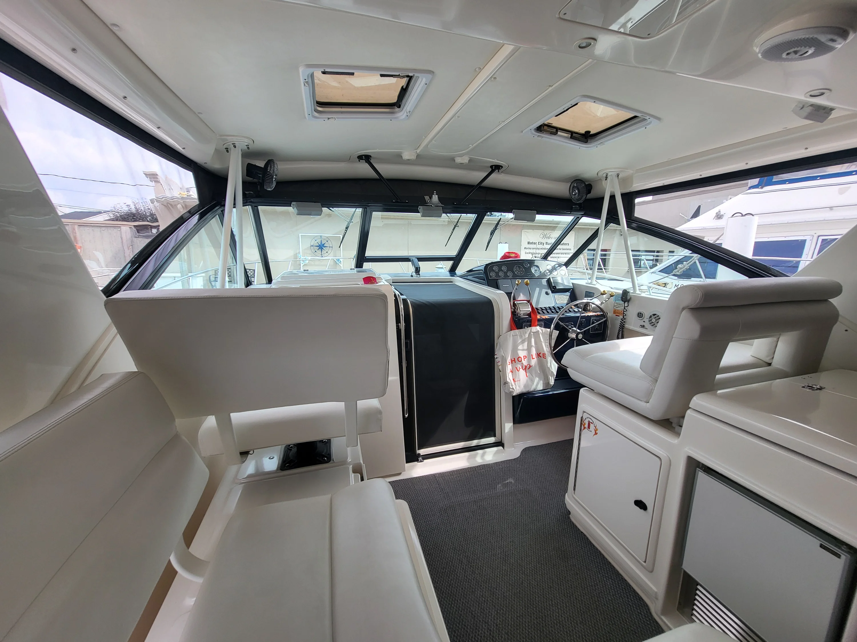 2001 Tiara Yachts 3500 OPEN Image Thumbnail #54