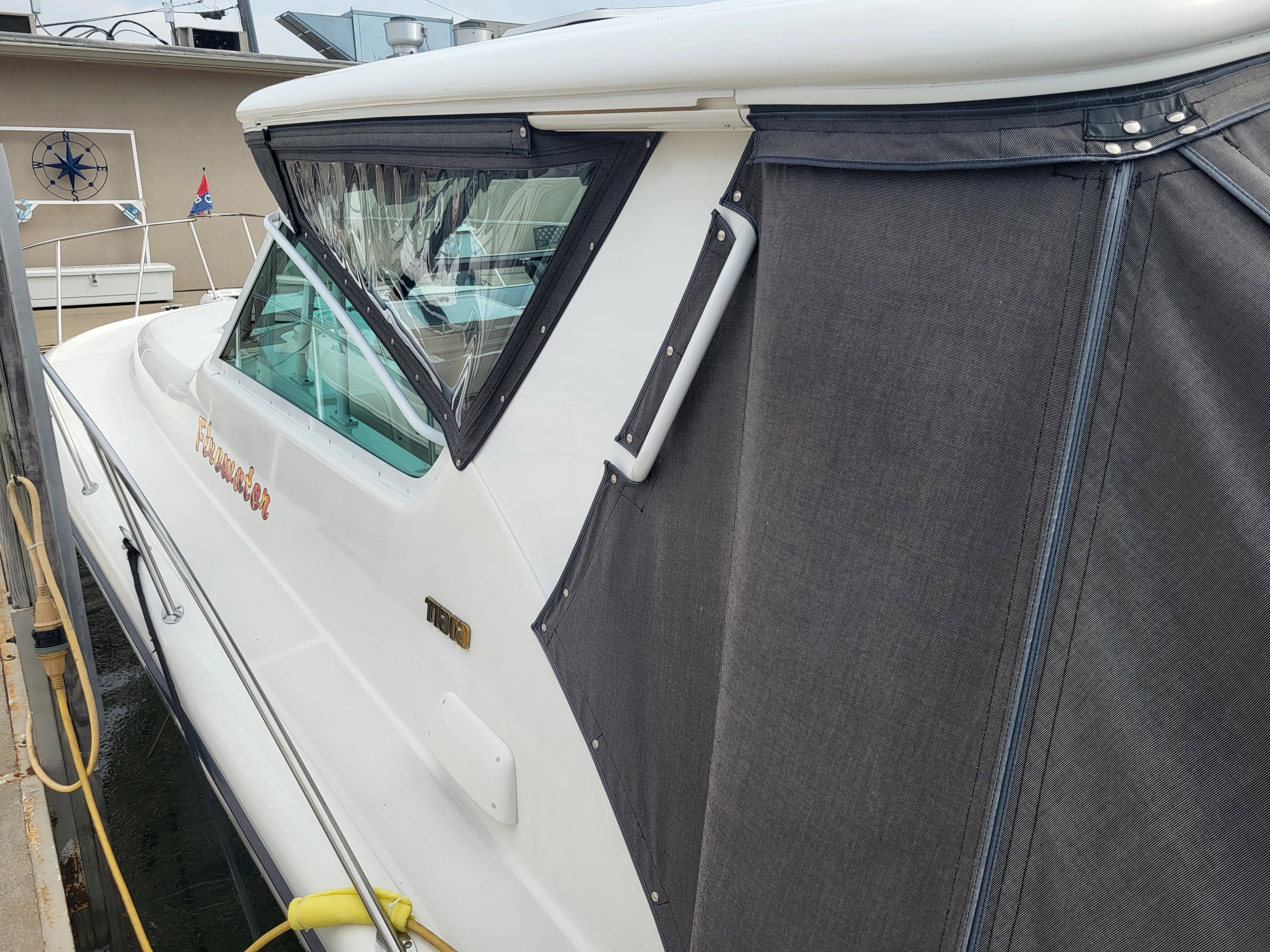 2001 Tiara Yachts 3500 OPEN Image Thumbnail #8