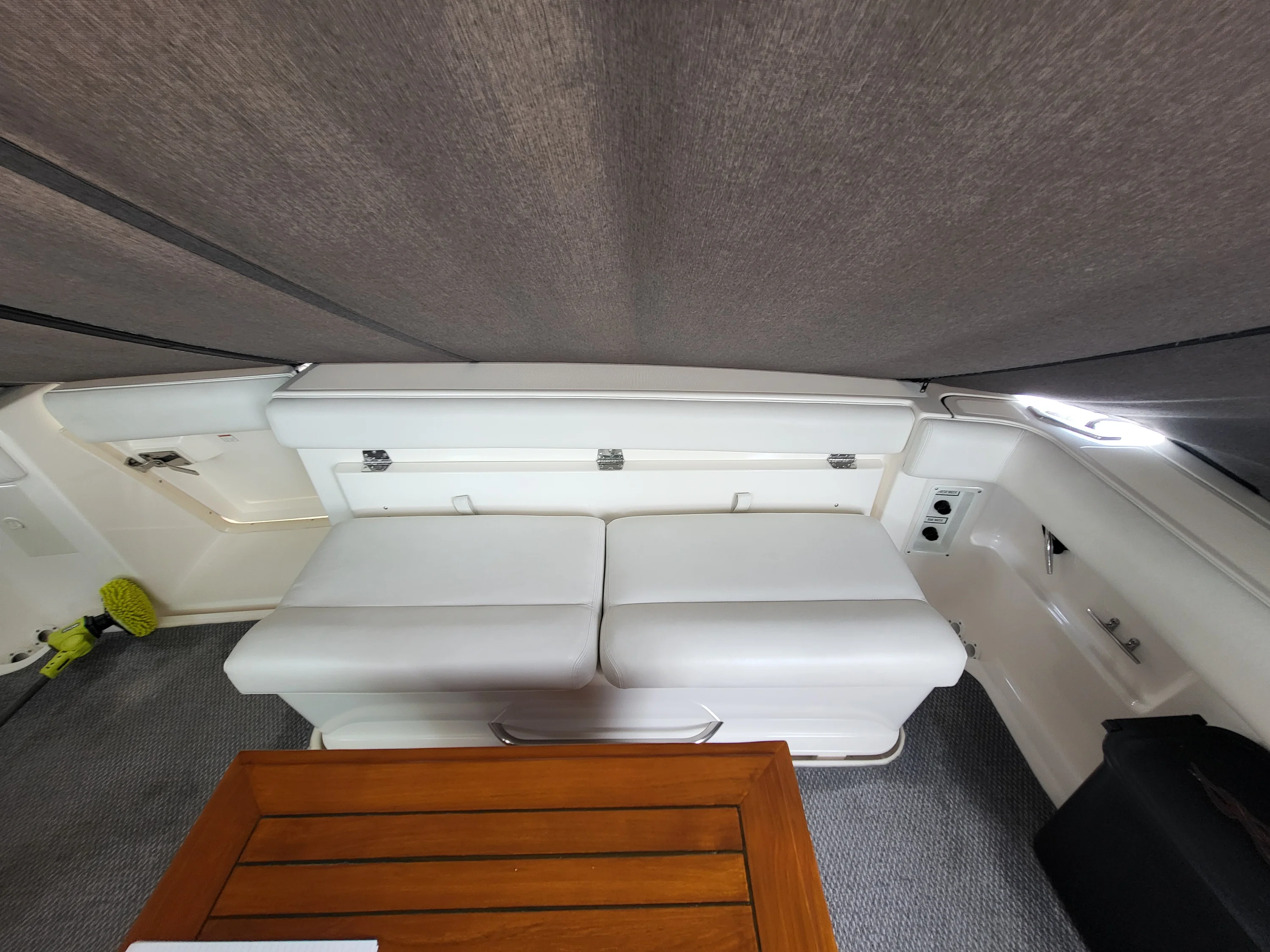 2001 Tiara Yachts 3500 OPEN Image Thumbnail #55