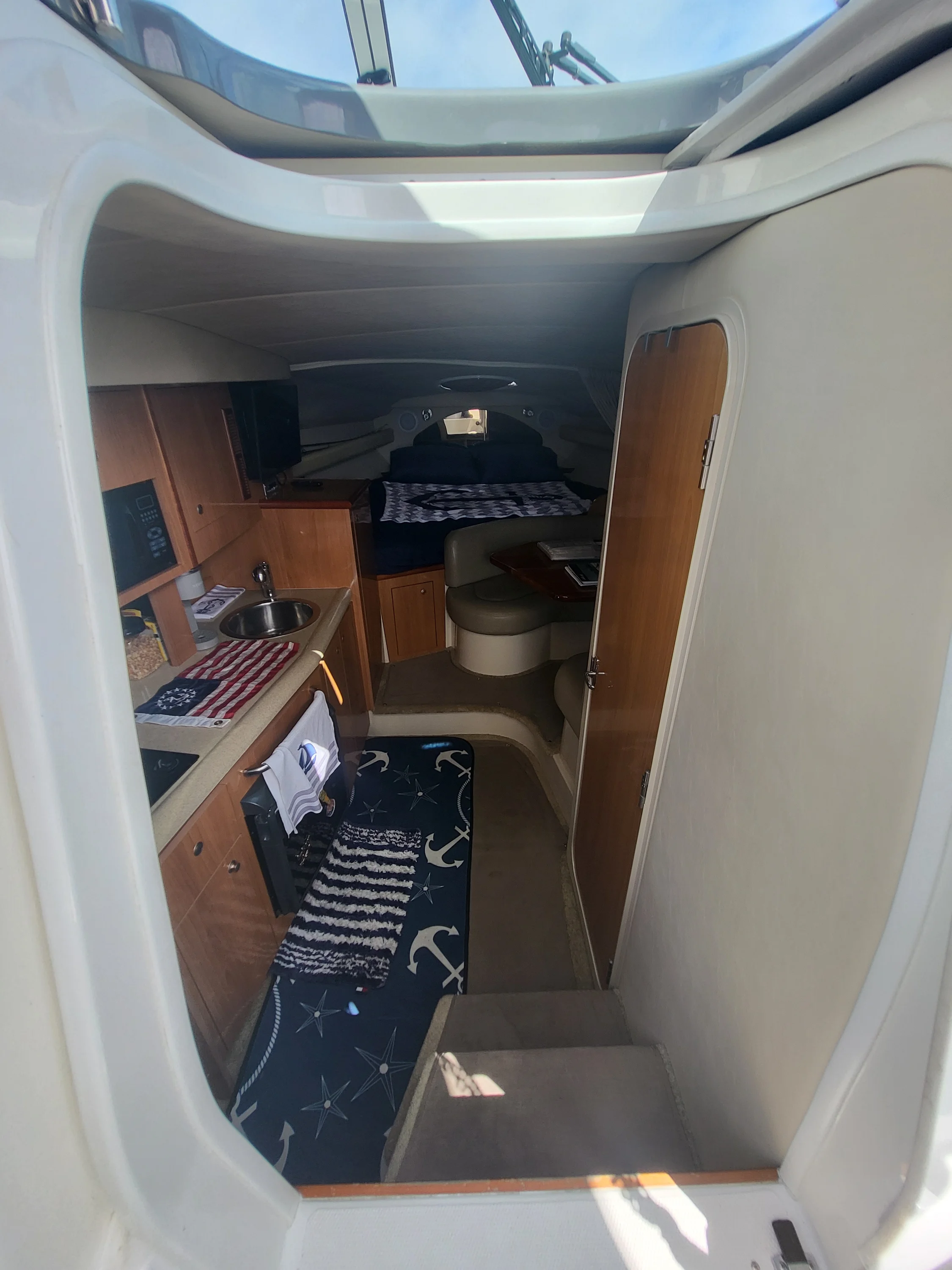 2007 Cruisers Yachts 310 EXPRESS Image Thumbnail #26