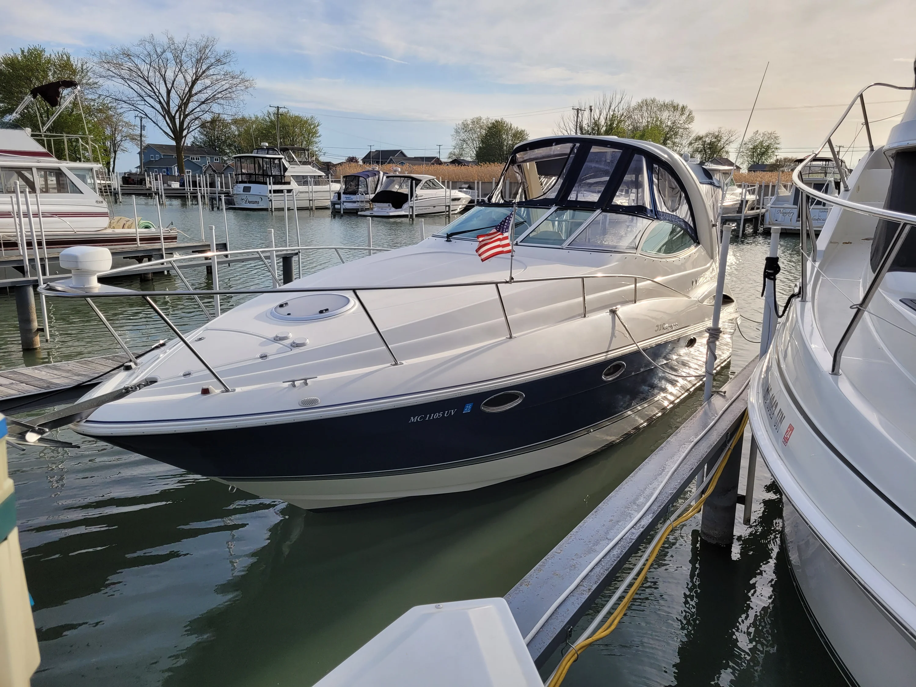 2007 Cruisers Yachts 310 EXPRESS Image Thumbnail #32