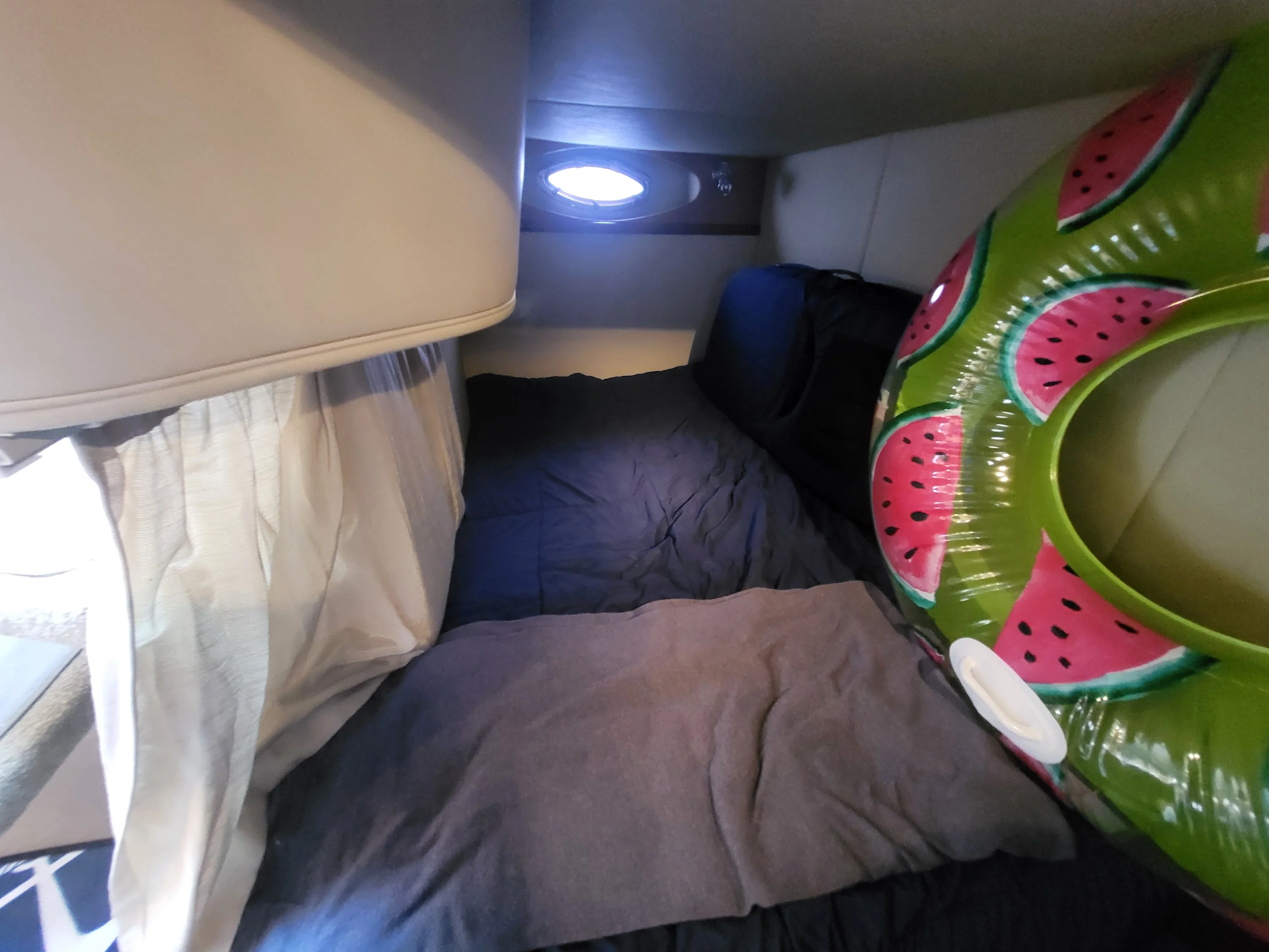 2007 Cruisers Yachts 310 EXPRESS Image Thumbnail #21