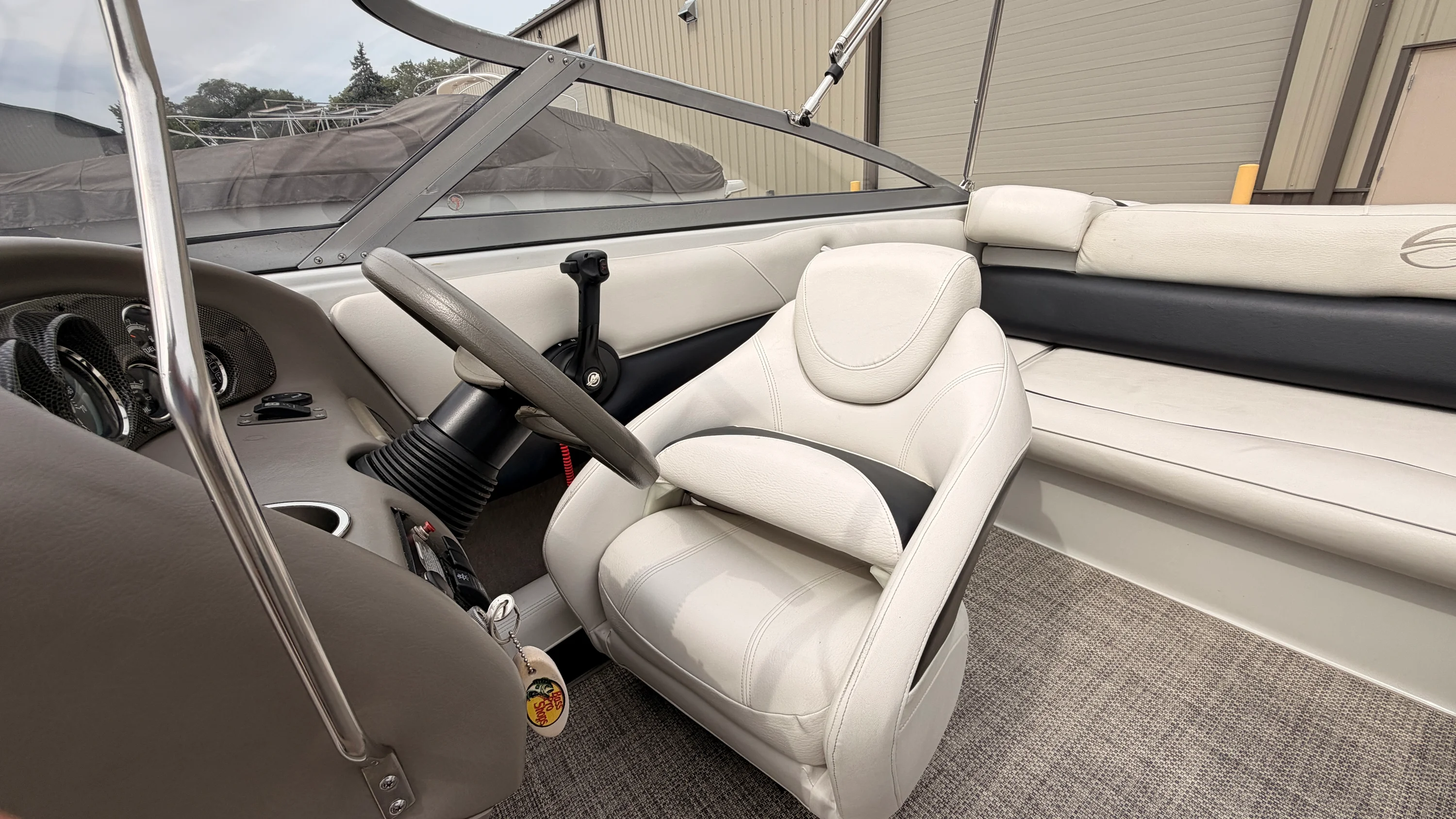 2009 Crownline 185SS Image Thumbnail #31