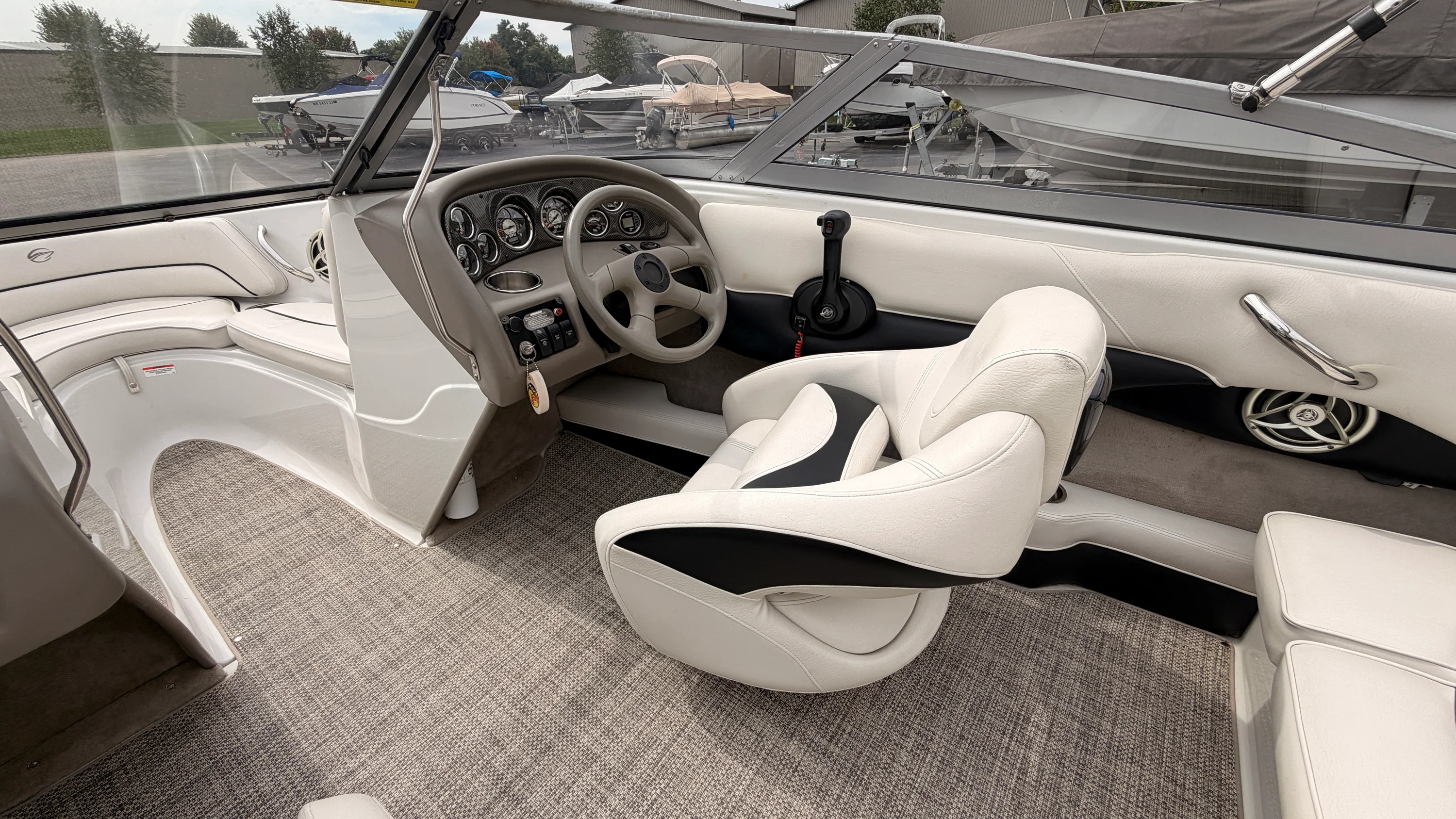 2009 Crownline 185SS Image Thumbnail #29