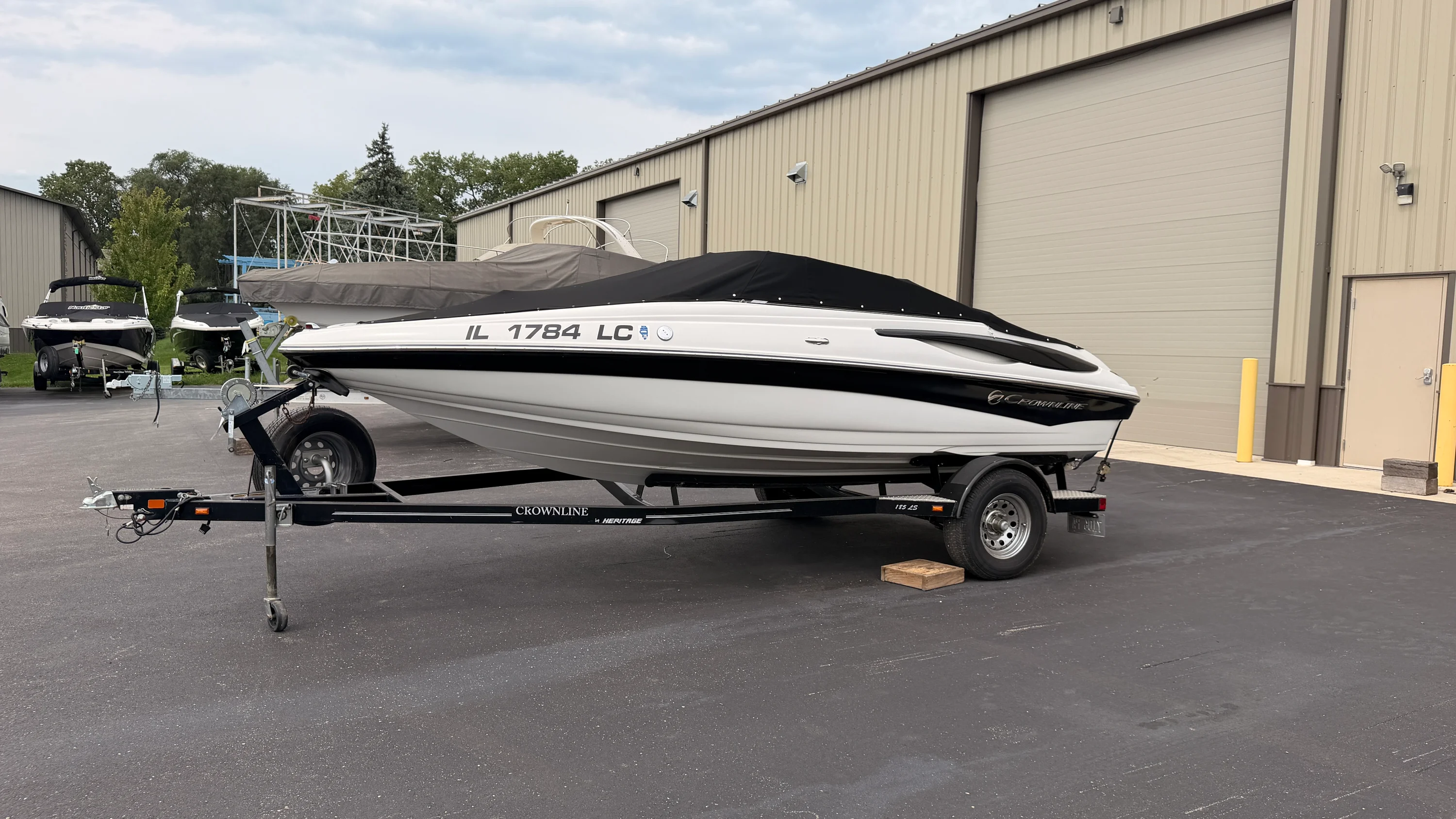 2009 Crownline 185SS Image Thumbnail #1