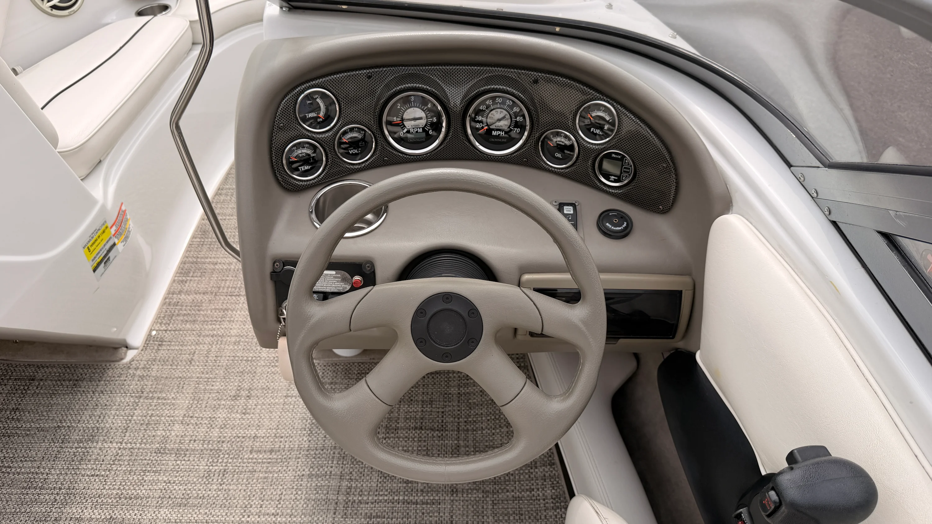 2009 Crownline 185SS Image Thumbnail #32