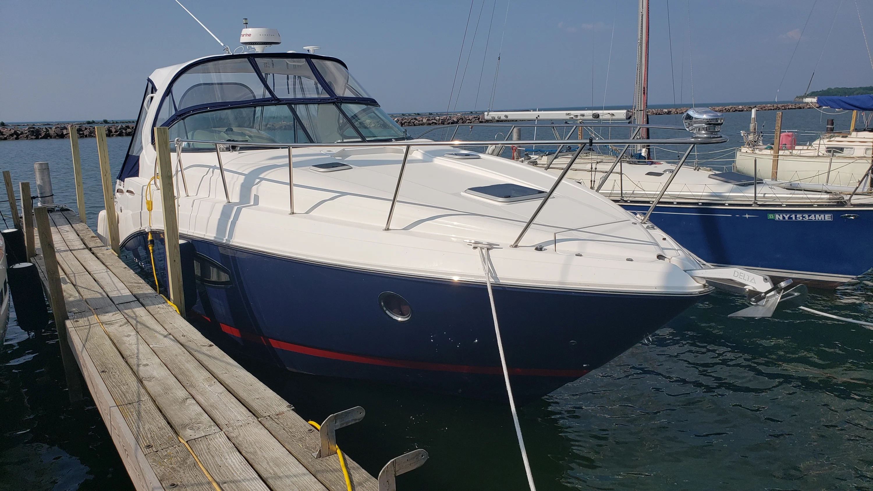 2019 Rinker 370 EX Image Thumbnail #2