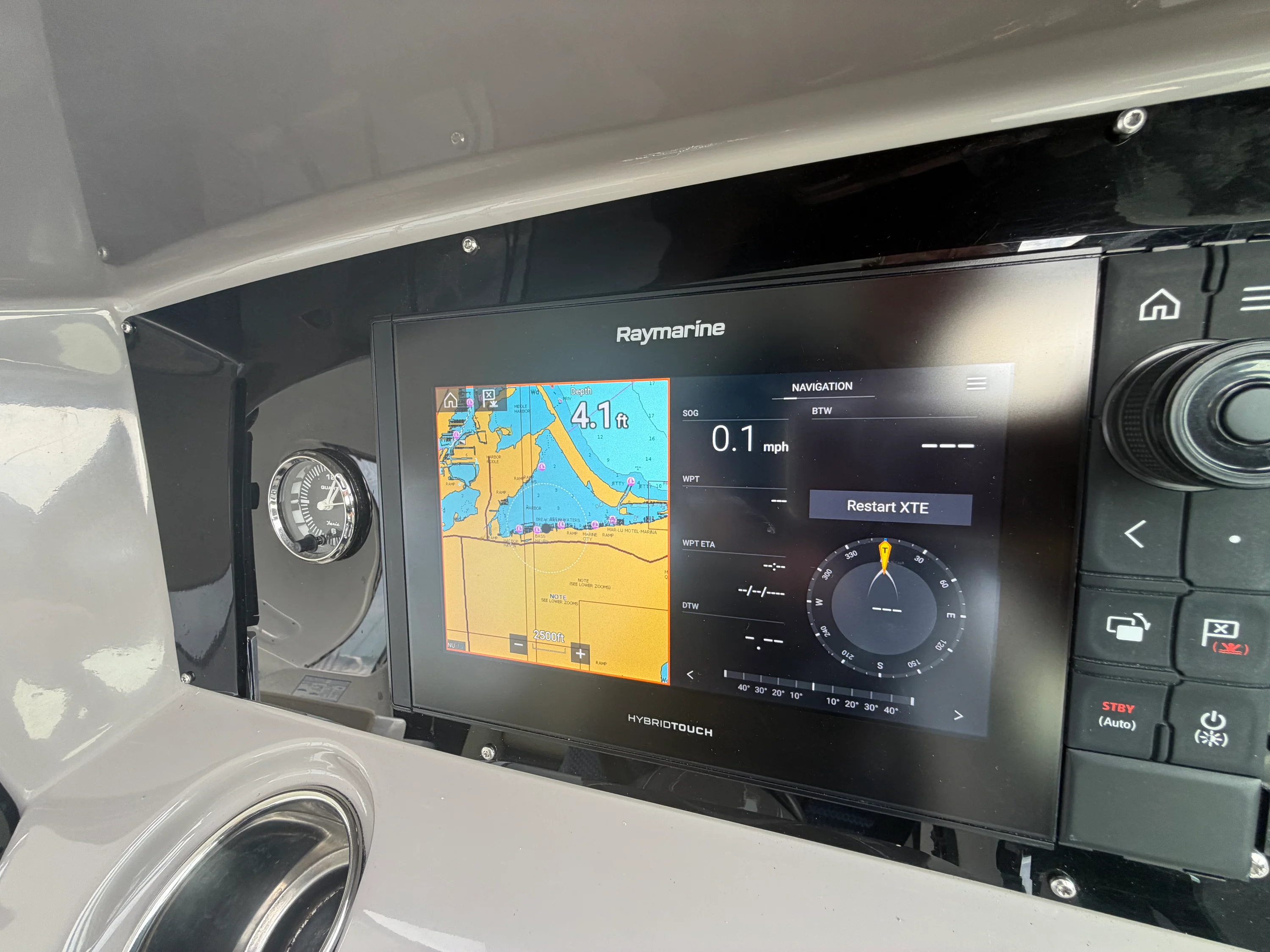 2019 Rinker 370 EX Image Thumbnail #13