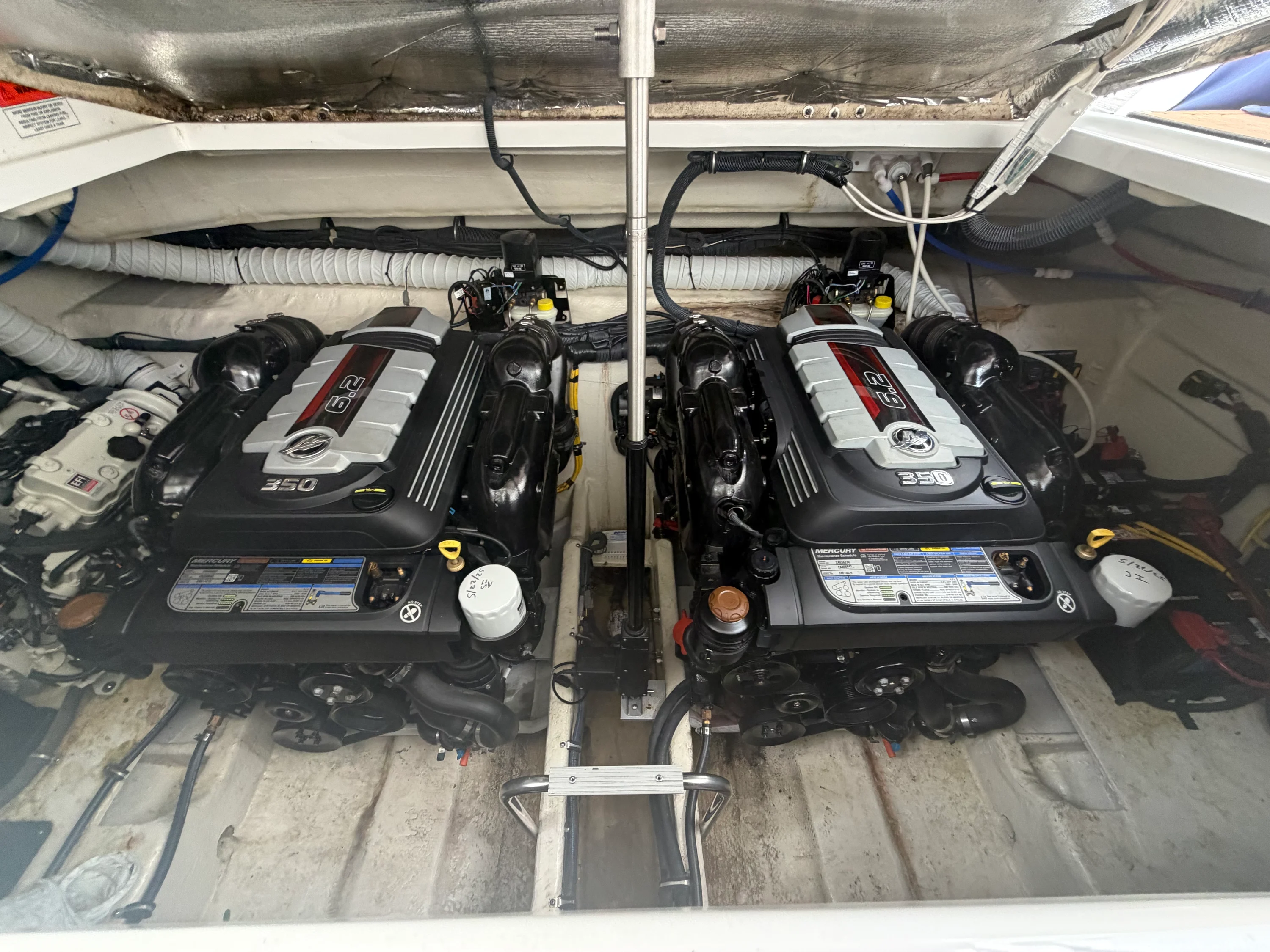 2019 Rinker 370 EX Image Thumbnail #36
