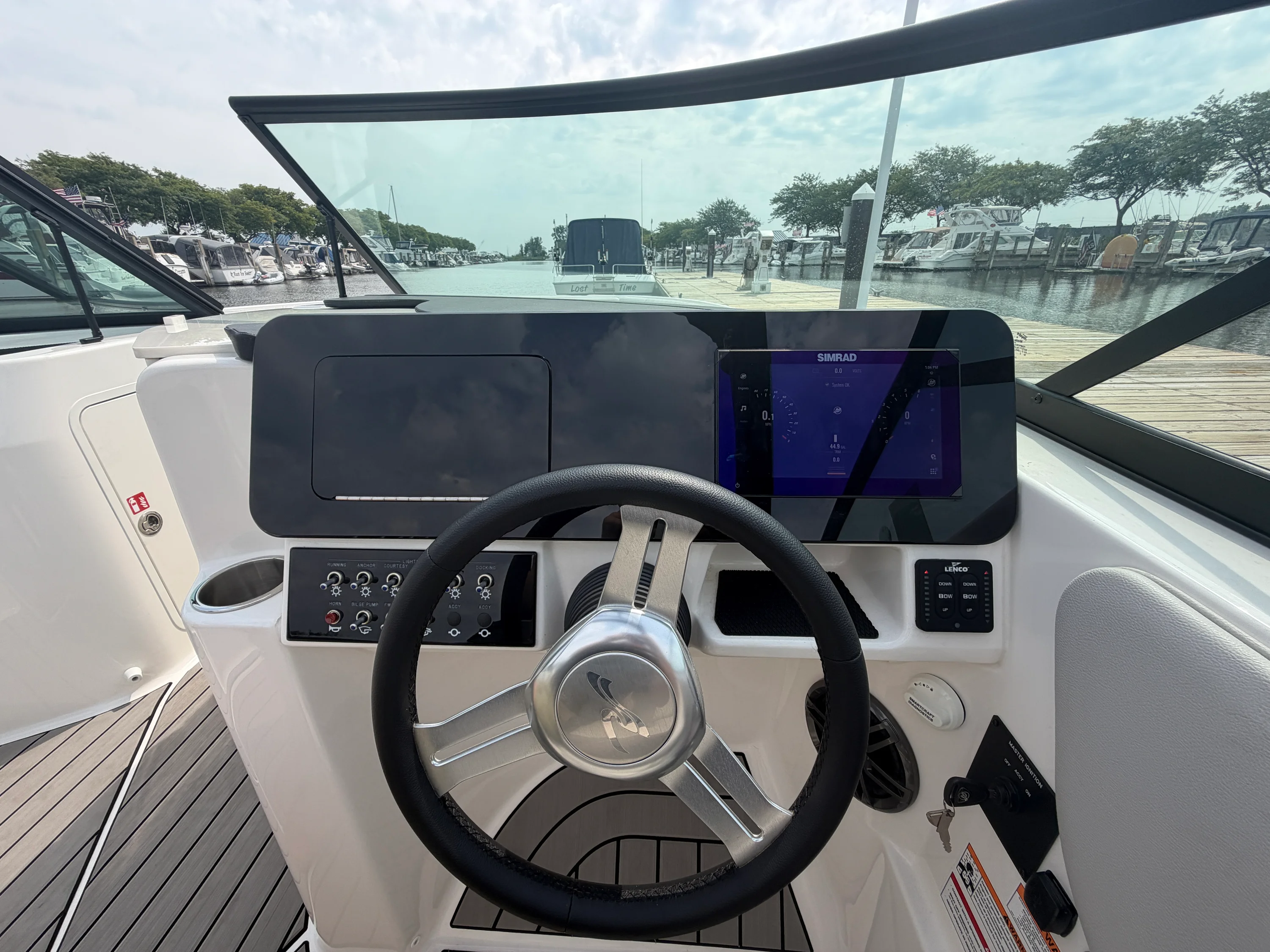 2025 Sea Ray SDX 250 Image Thumbnail #22