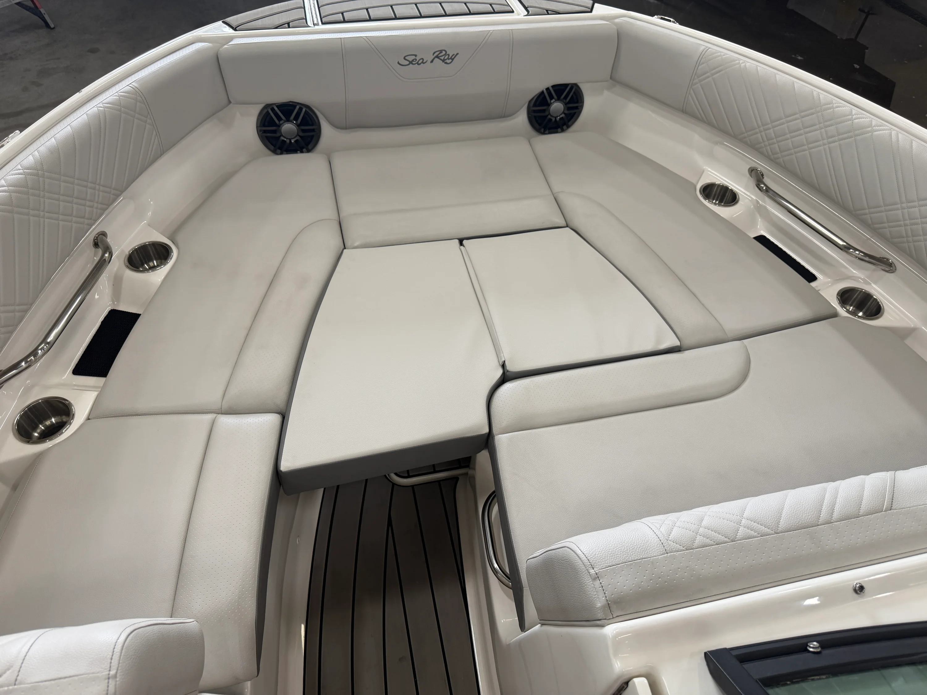 2025 Sea Ray SDX 250 Image Thumbnail #38