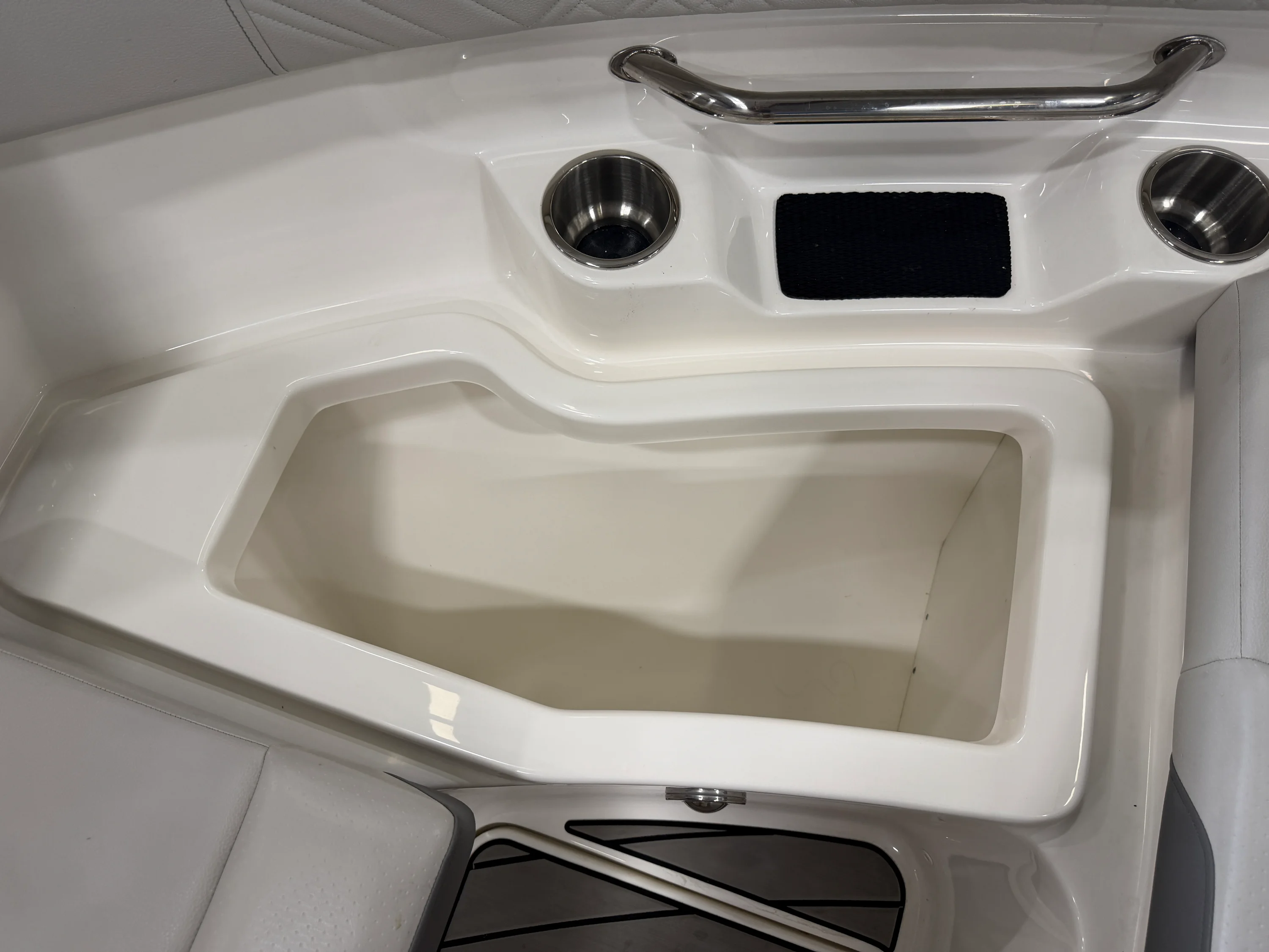 2025 Sea Ray SDX 250 Image Thumbnail #46