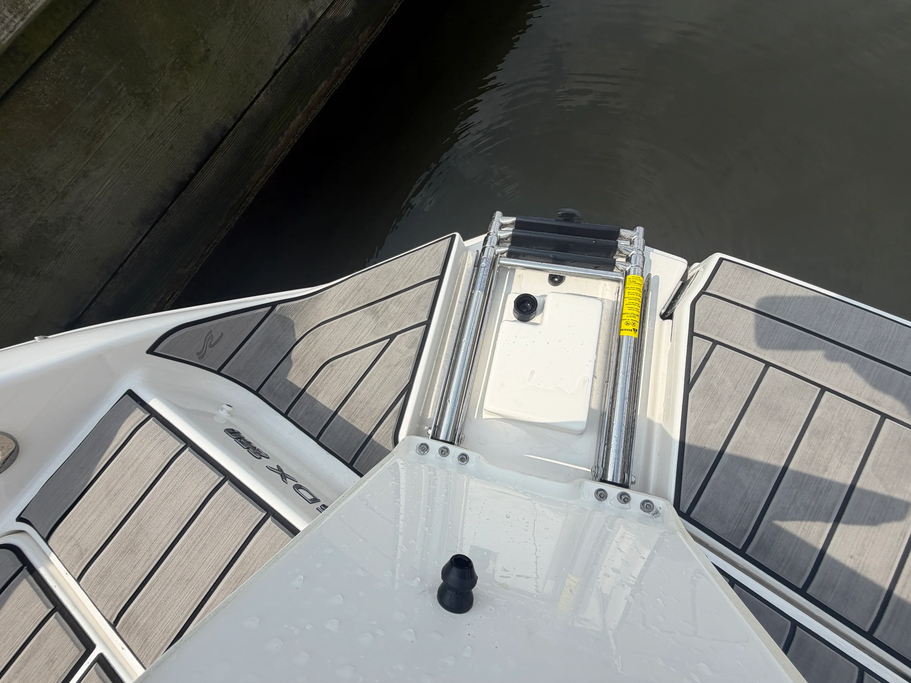 2025 Sea Ray SDX 250 Image Thumbnail #40