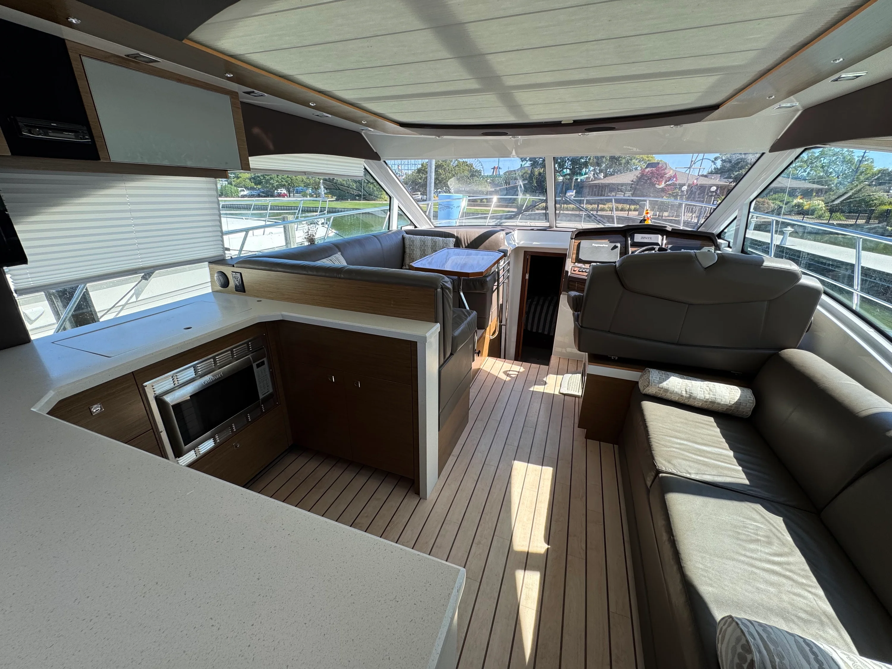 2014 Cruisers Yachts 45 CANTIUS Image Thumbnail #46