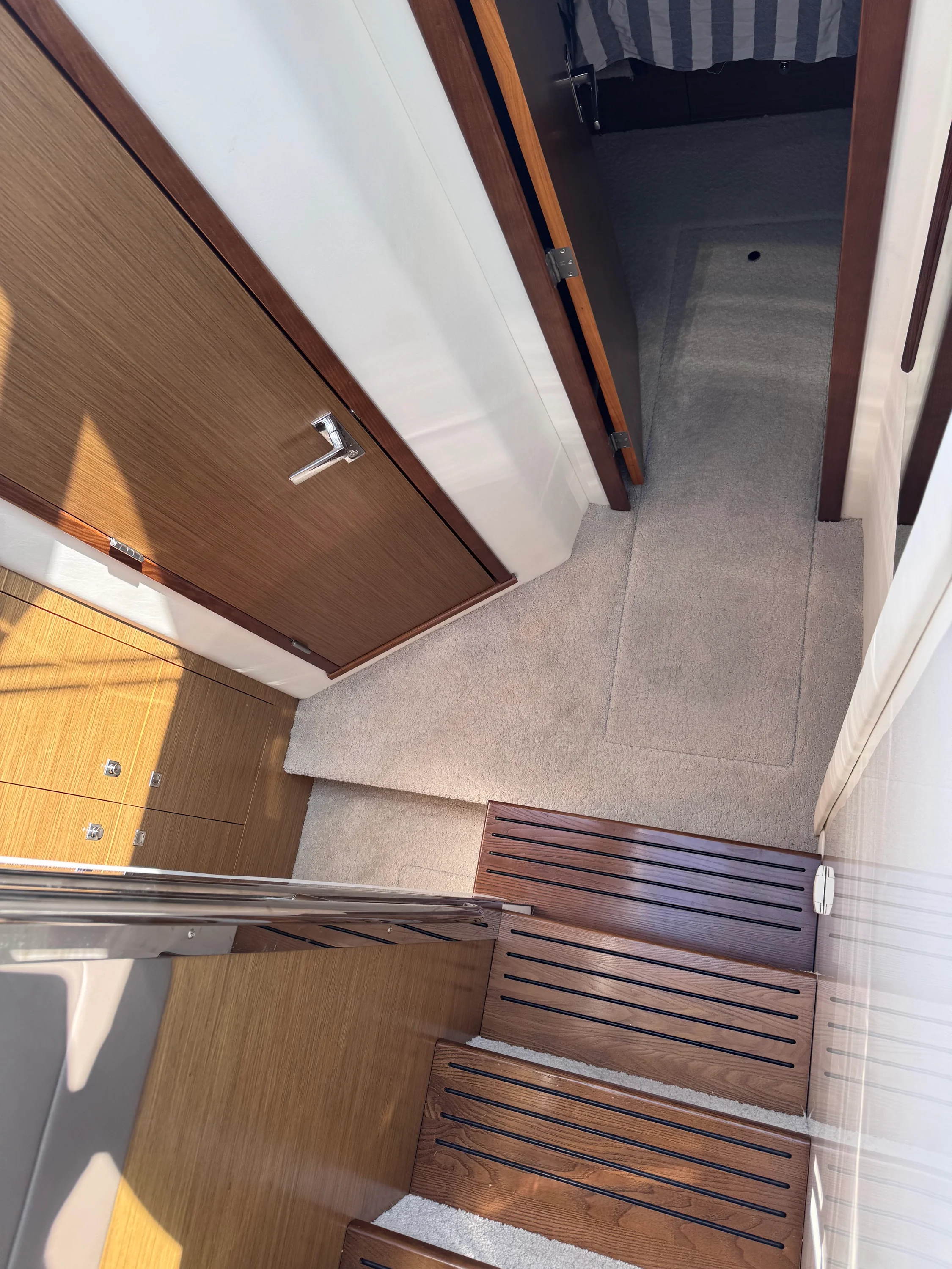 2014 Cruisers Yachts 45 CANTIUS Image Thumbnail #36