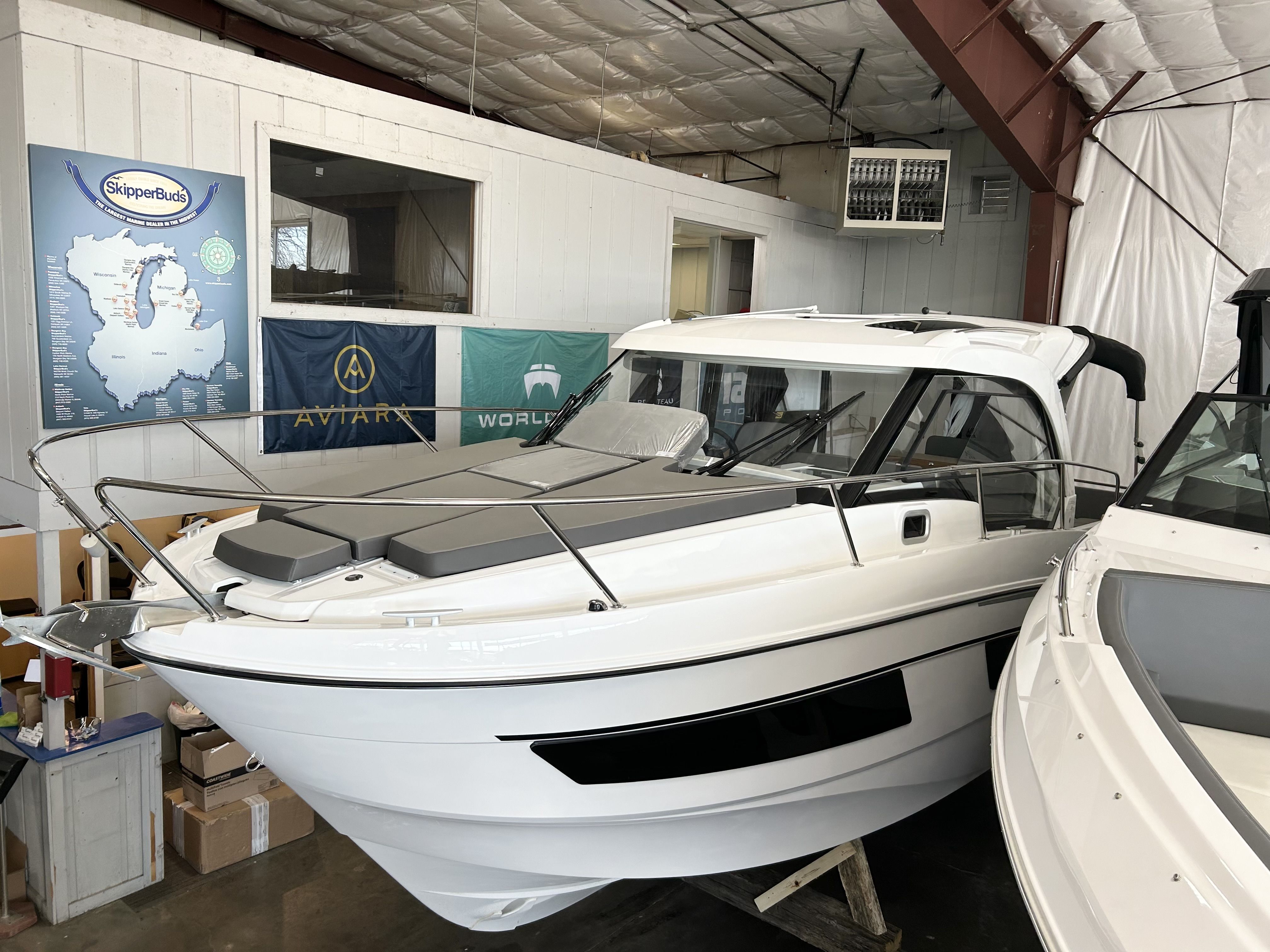 2024 Beneteau
                                                             9 OB Image Thumbnail #0