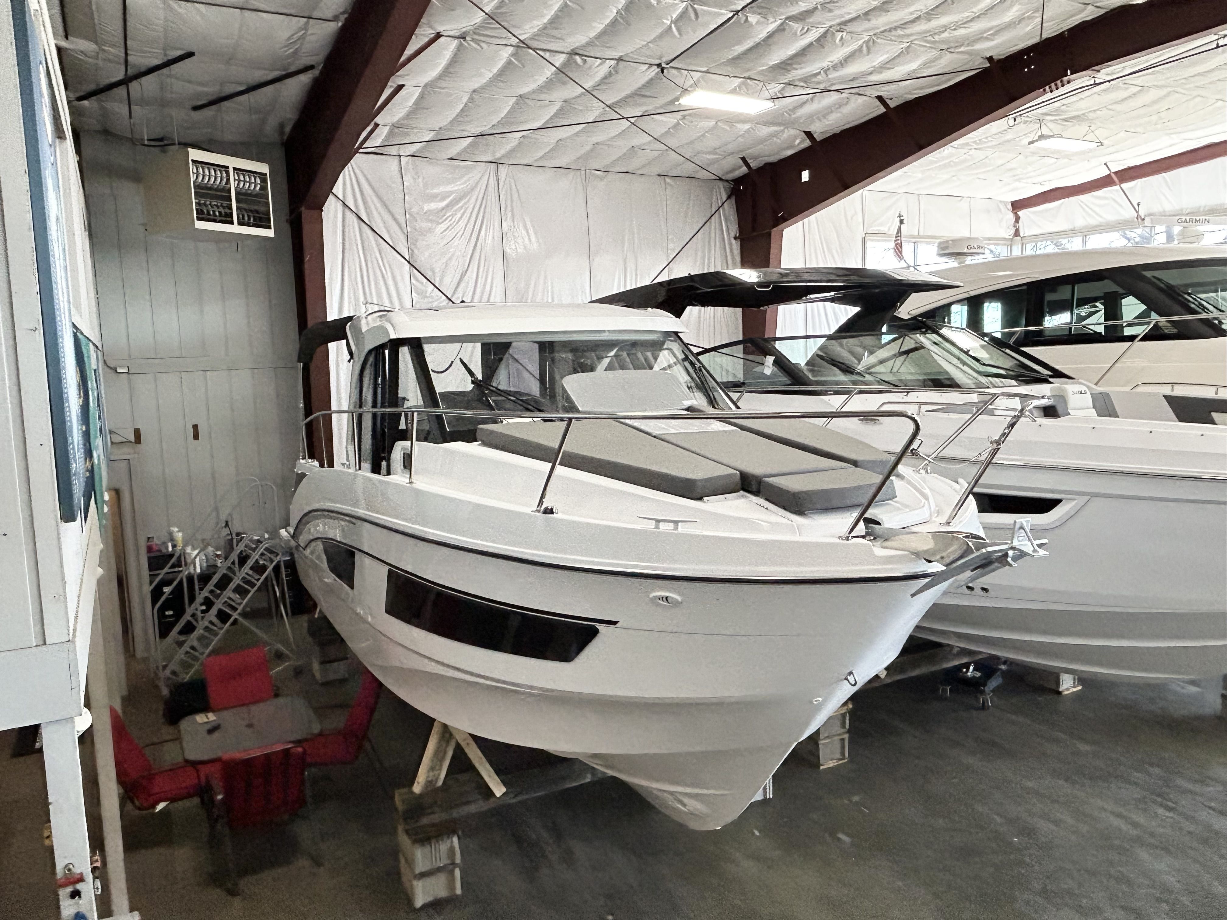 2024 Beneteau
                                                             9 OB Image Thumbnail #1