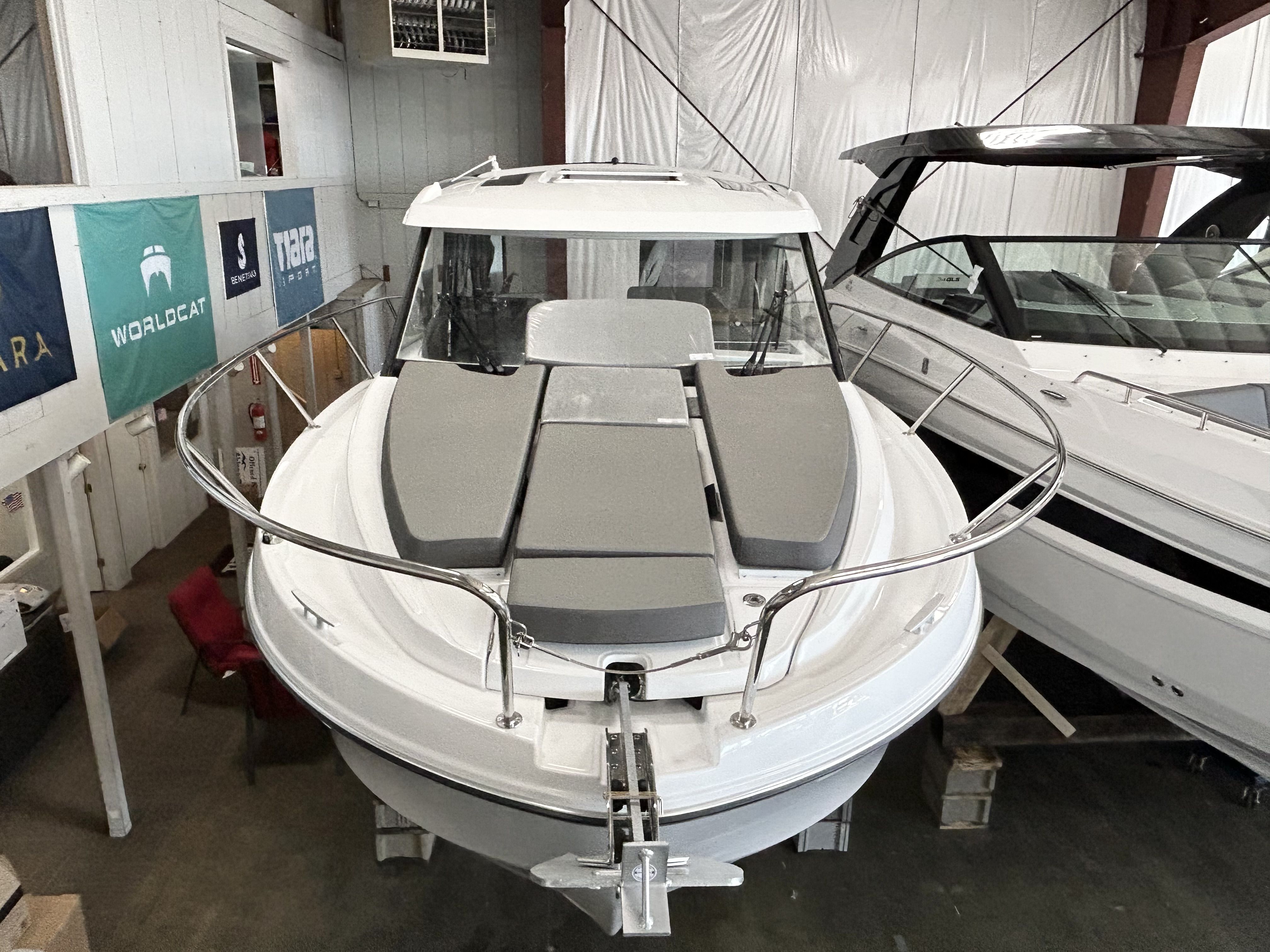 2024 Beneteau
                                                             9 OB Image Thumbnail #2