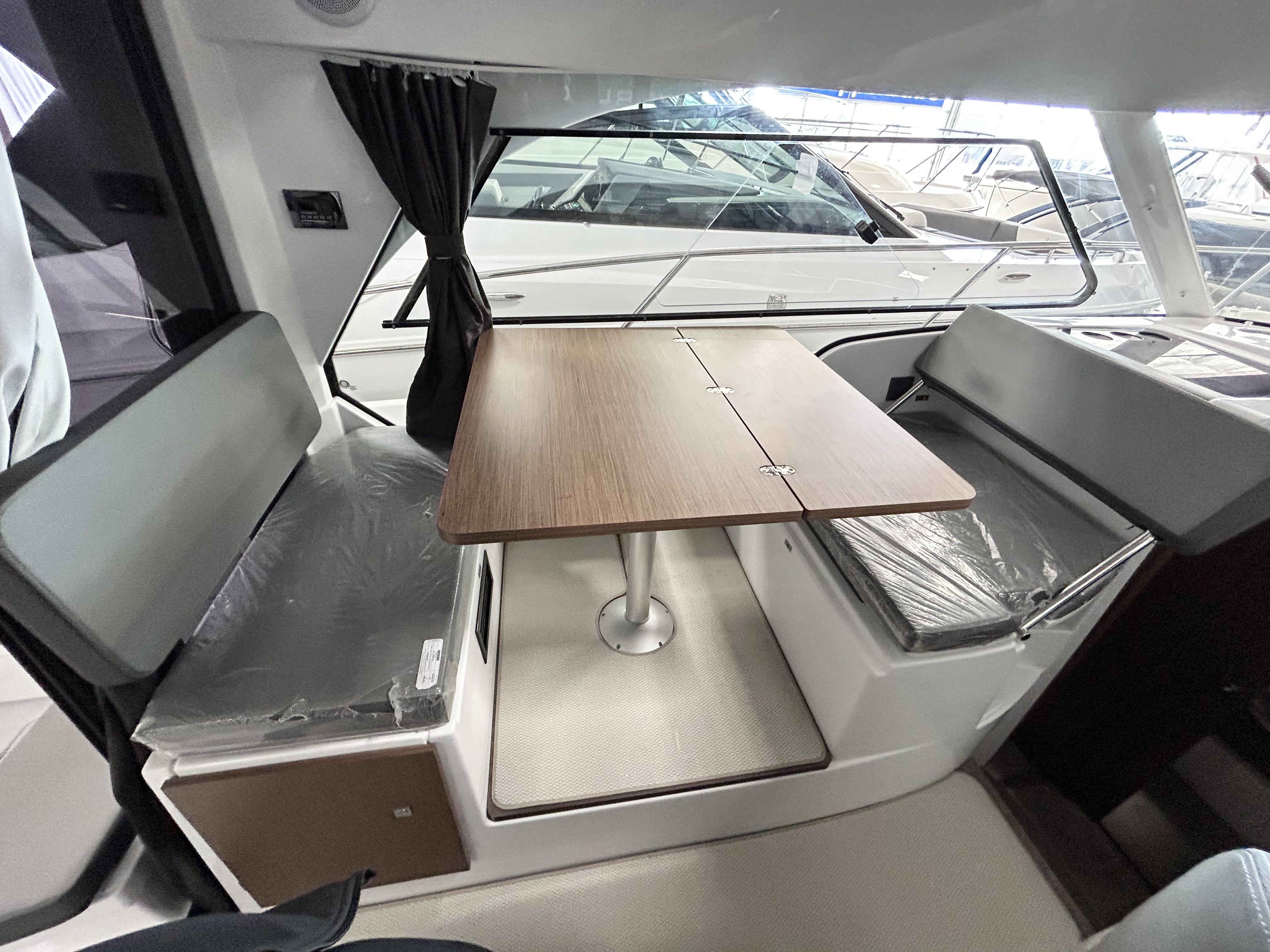 2024 Beneteau
                                                             9 OB Image Thumbnail #12