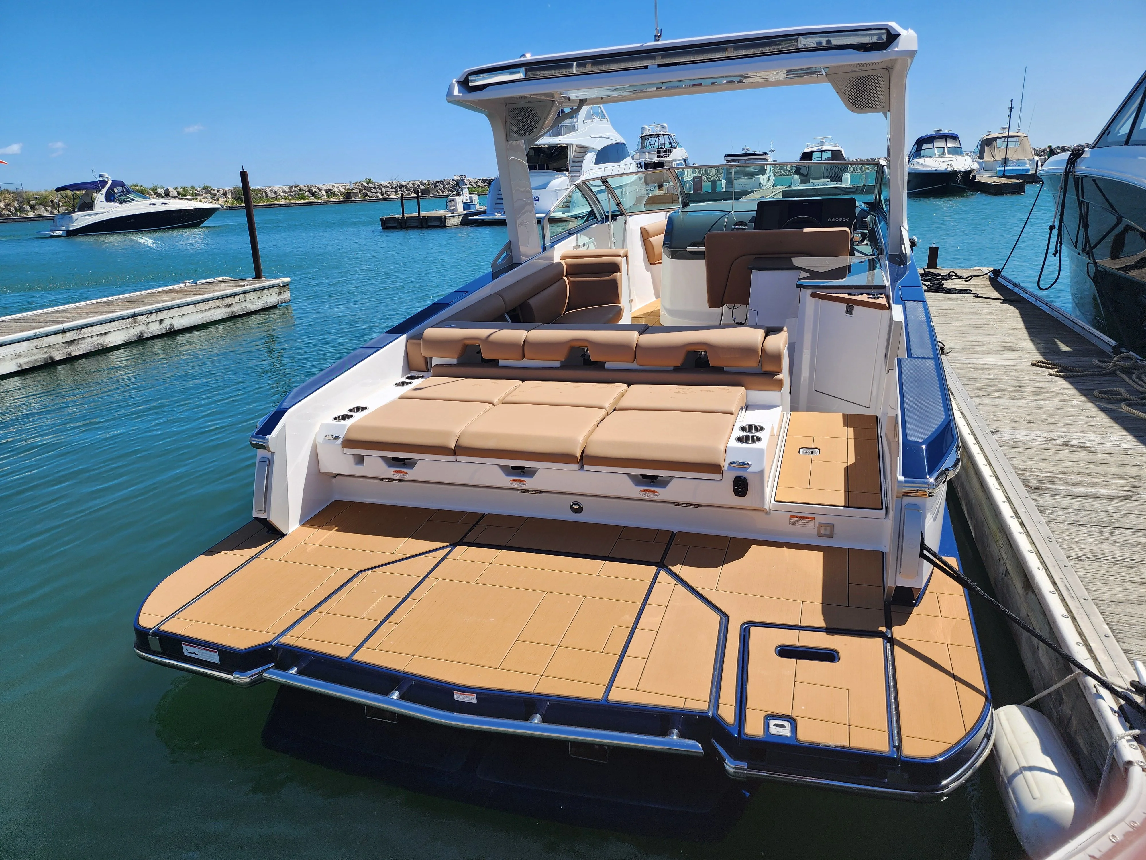 2024 Aviara AV32 Image Thumbnail #8