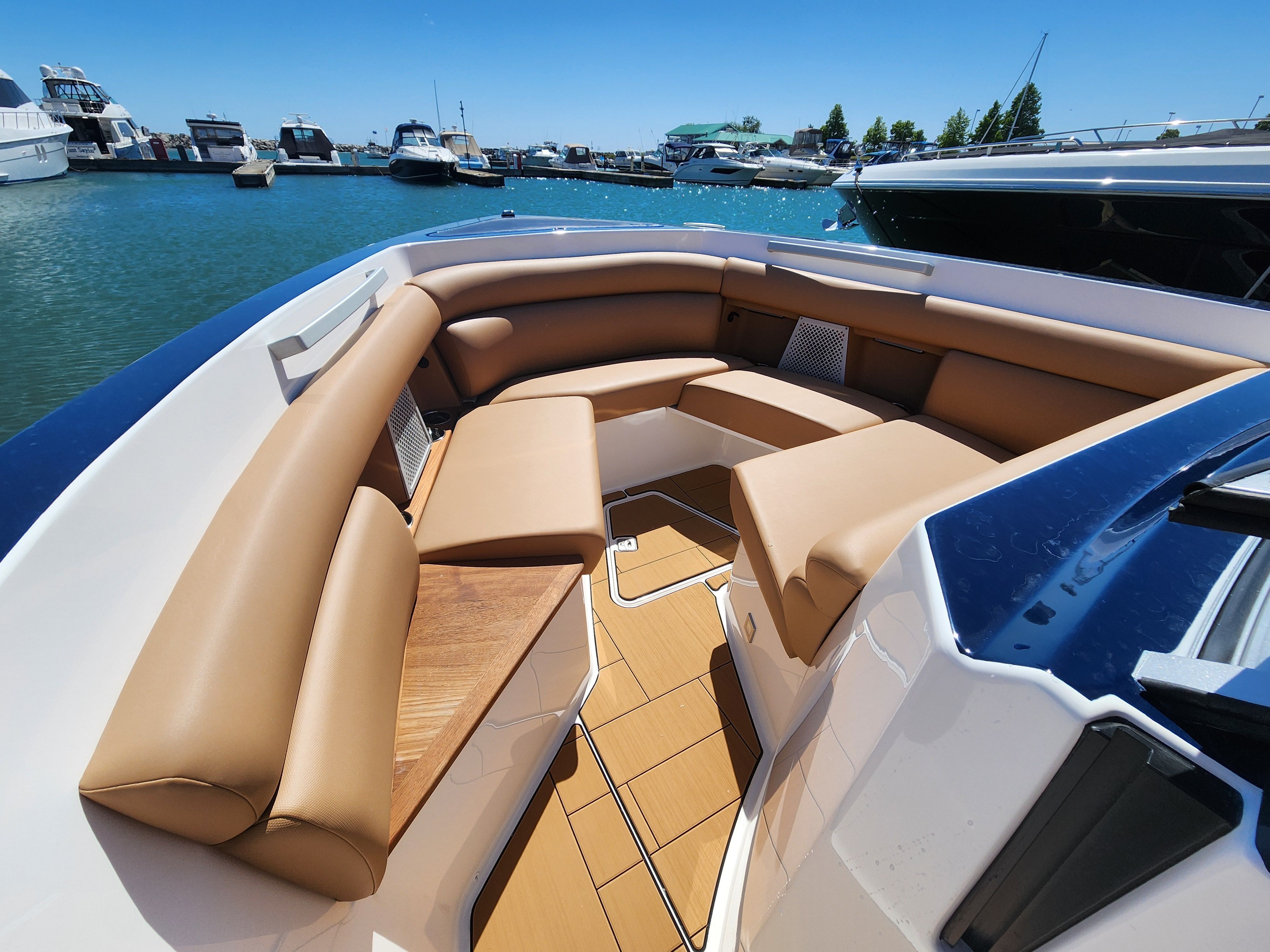 2024 Aviara AV32 Image Thumbnail #27