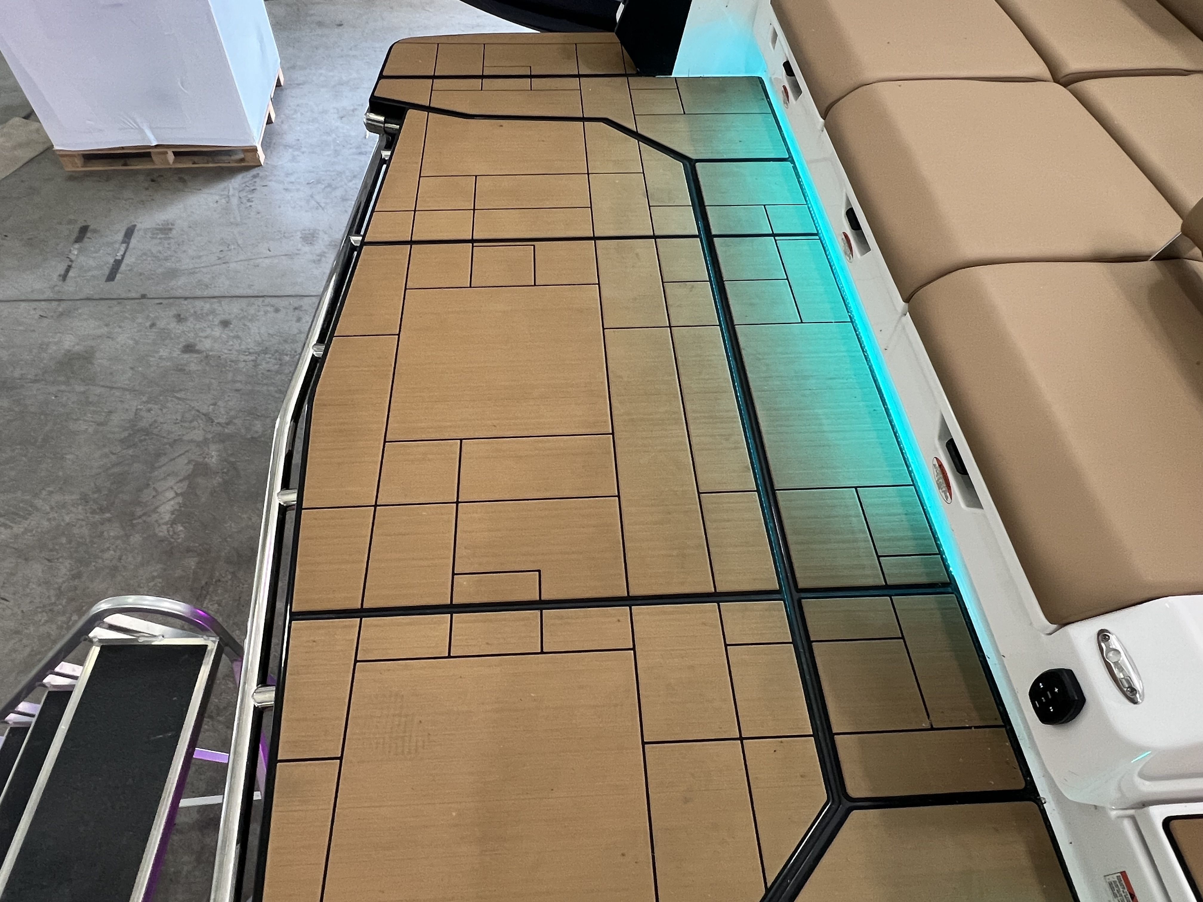 2023 Aviara AV36 Image Thumbnail #12