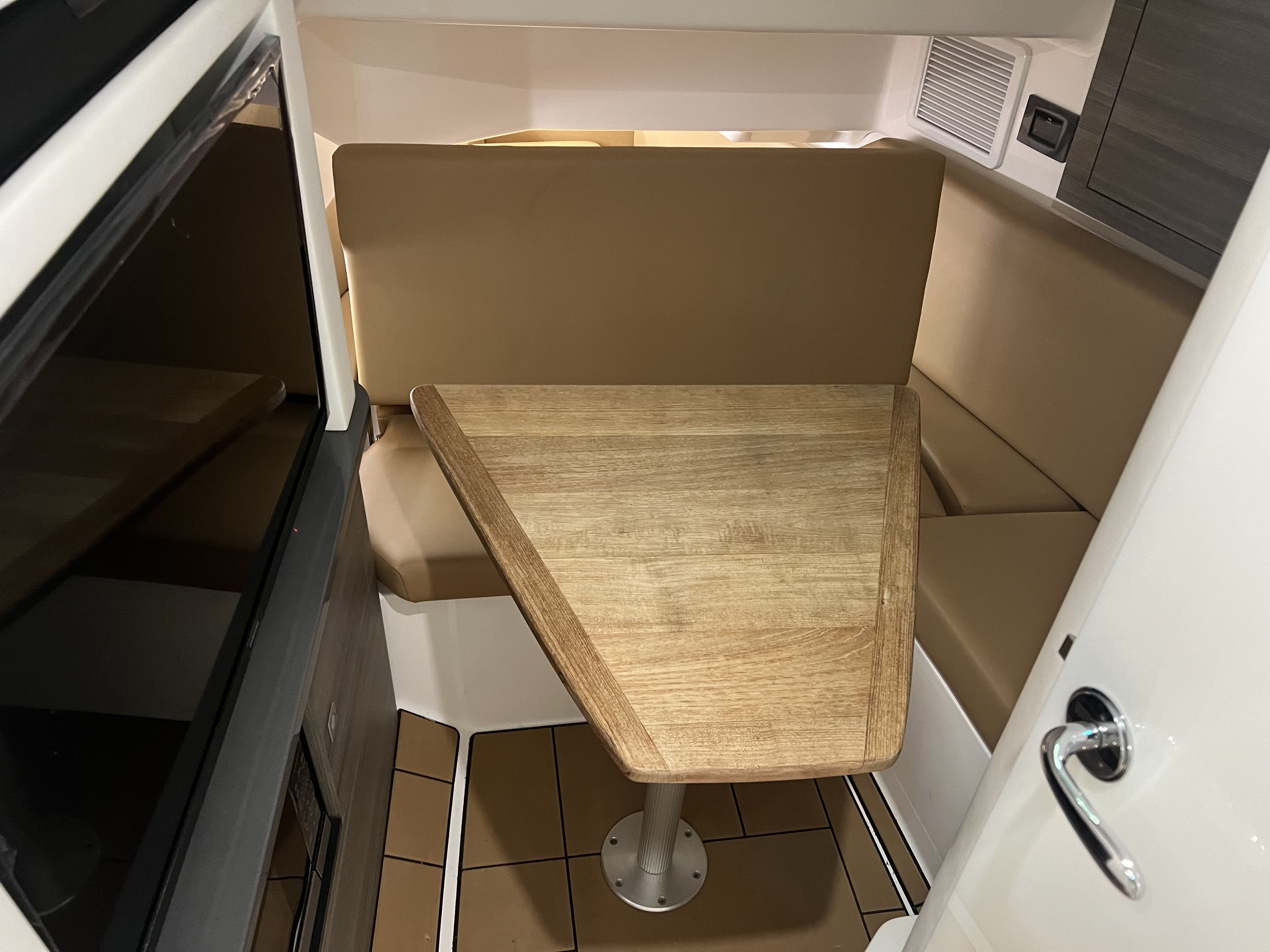 2023 Aviara AV36 Image Thumbnail #21