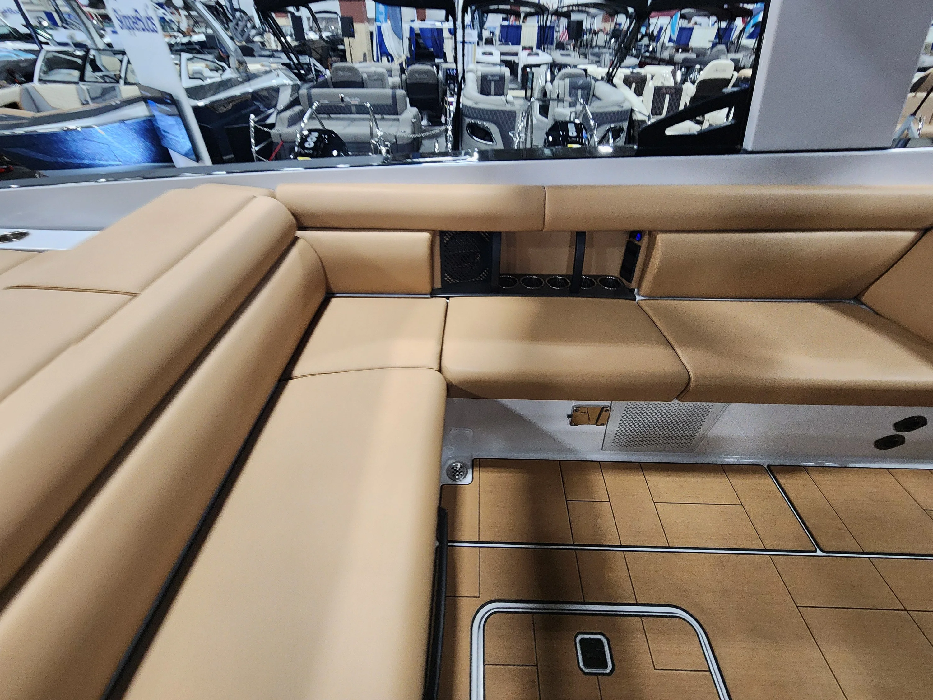 2024 Aviara AV32 Image Thumbnail #14