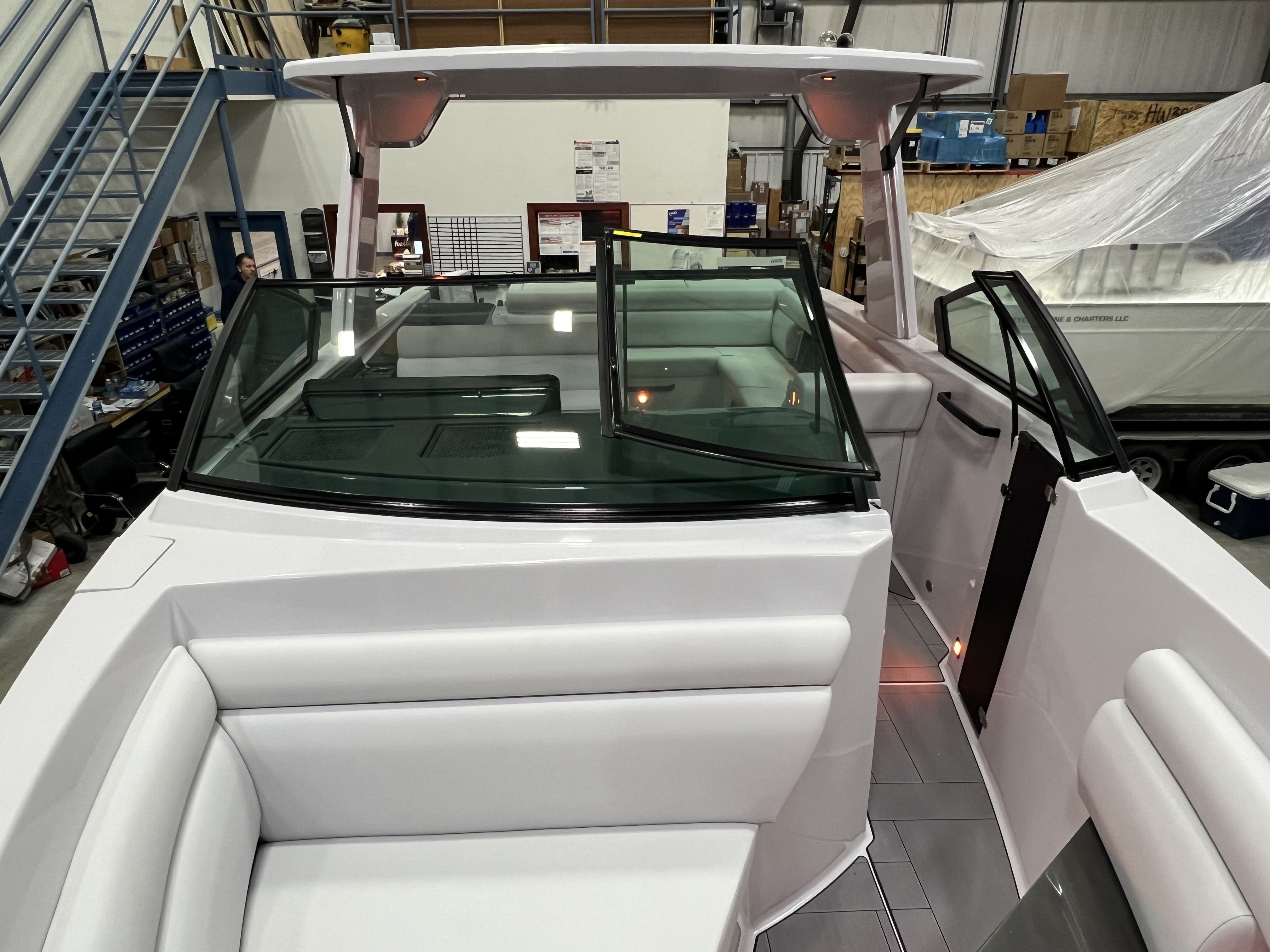 2024 Aviara AV32 Image Thumbnail #7