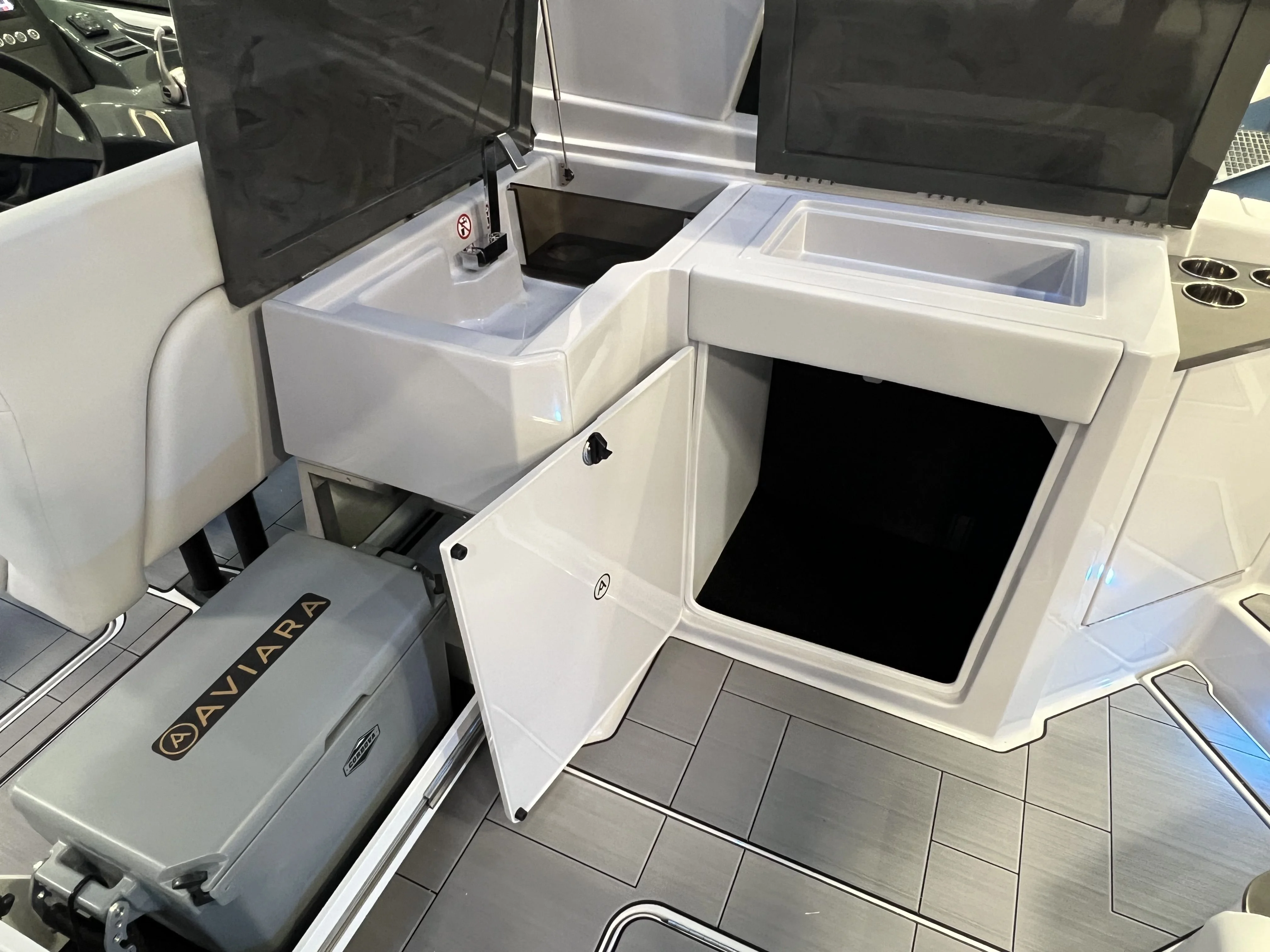 2024 Aviara AV32 Image Thumbnail #14