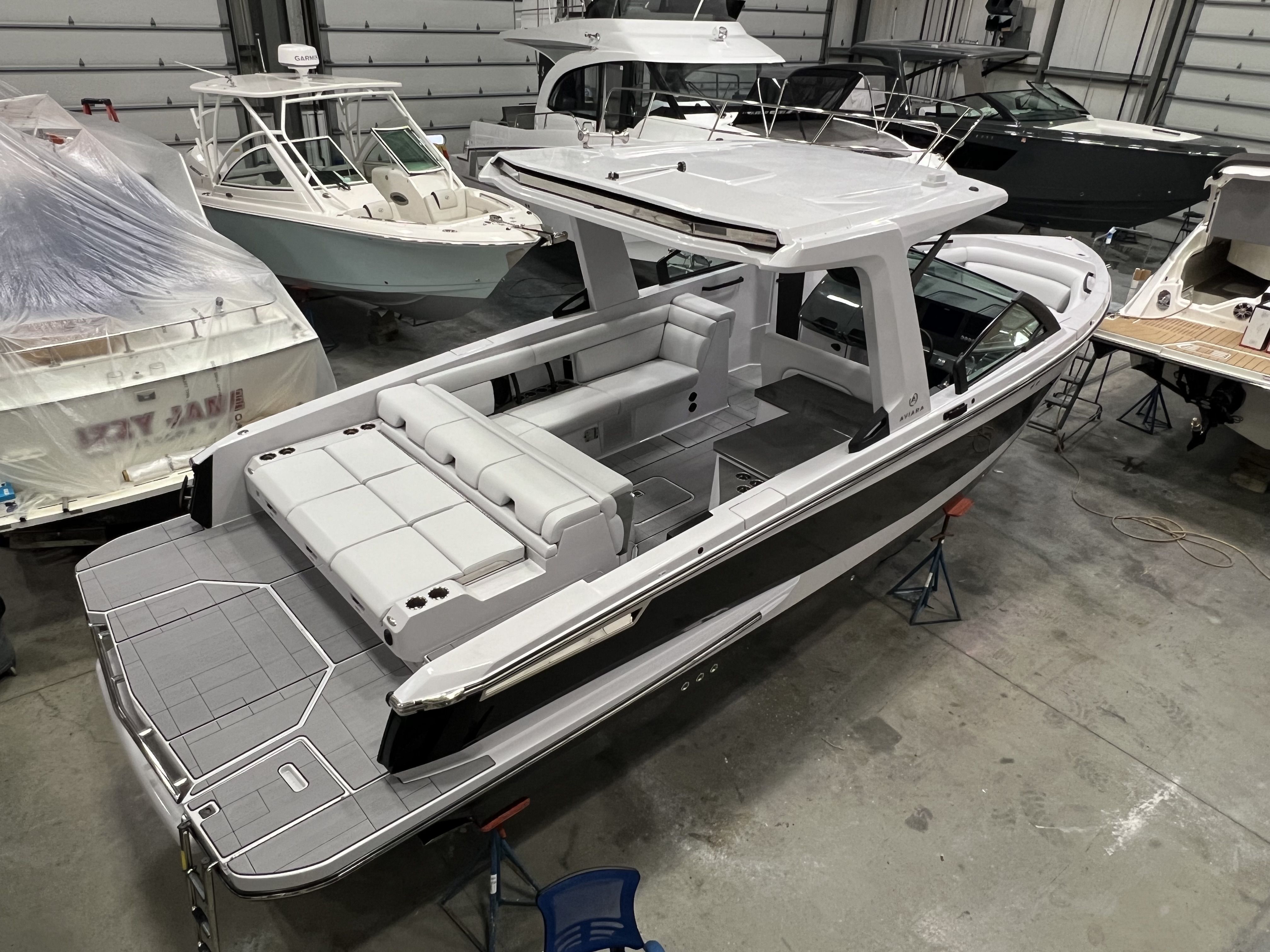 2024 Aviara AV32 Image Thumbnail #2