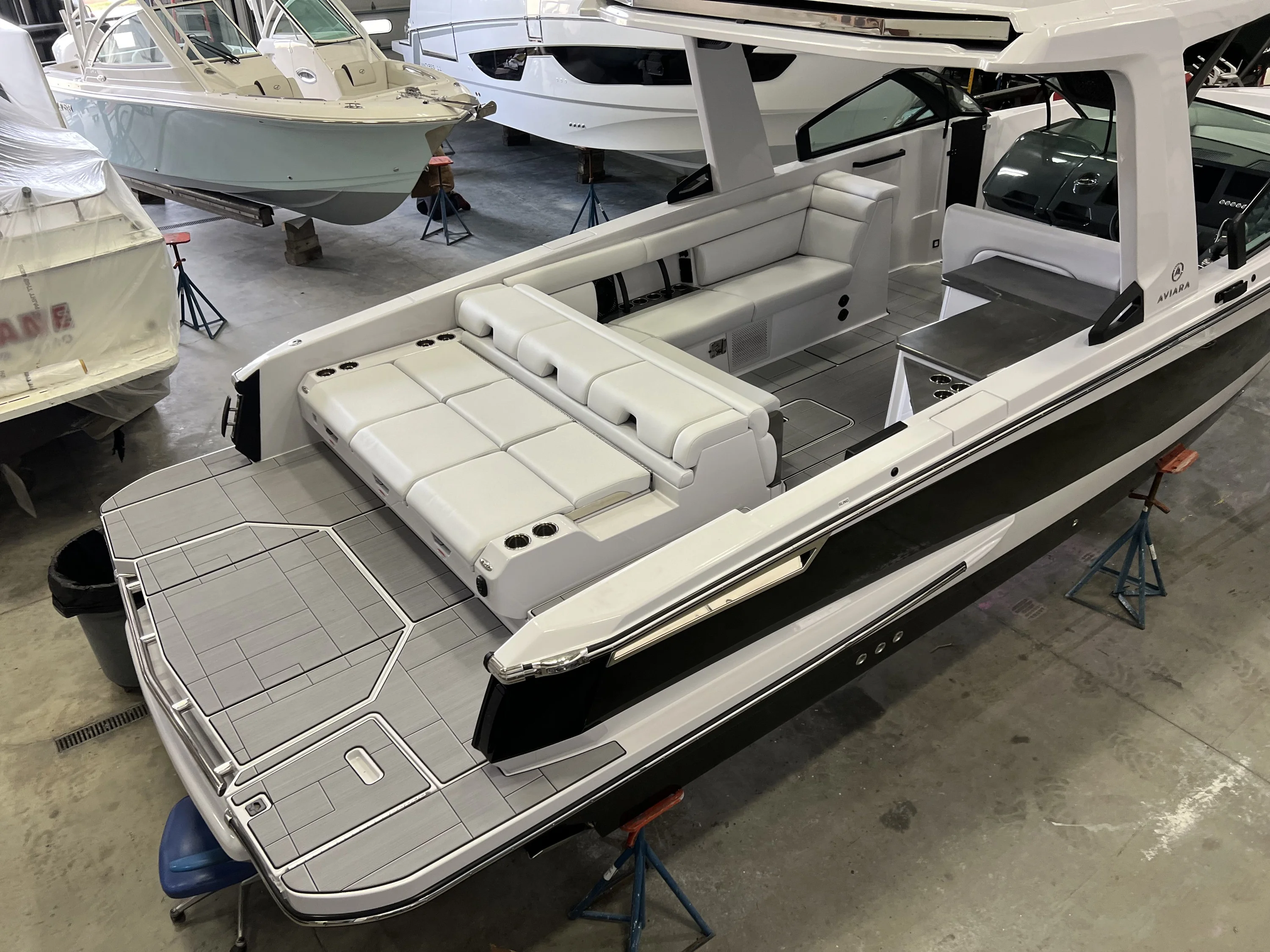 2024 Aviara AV32 Image Thumbnail #3