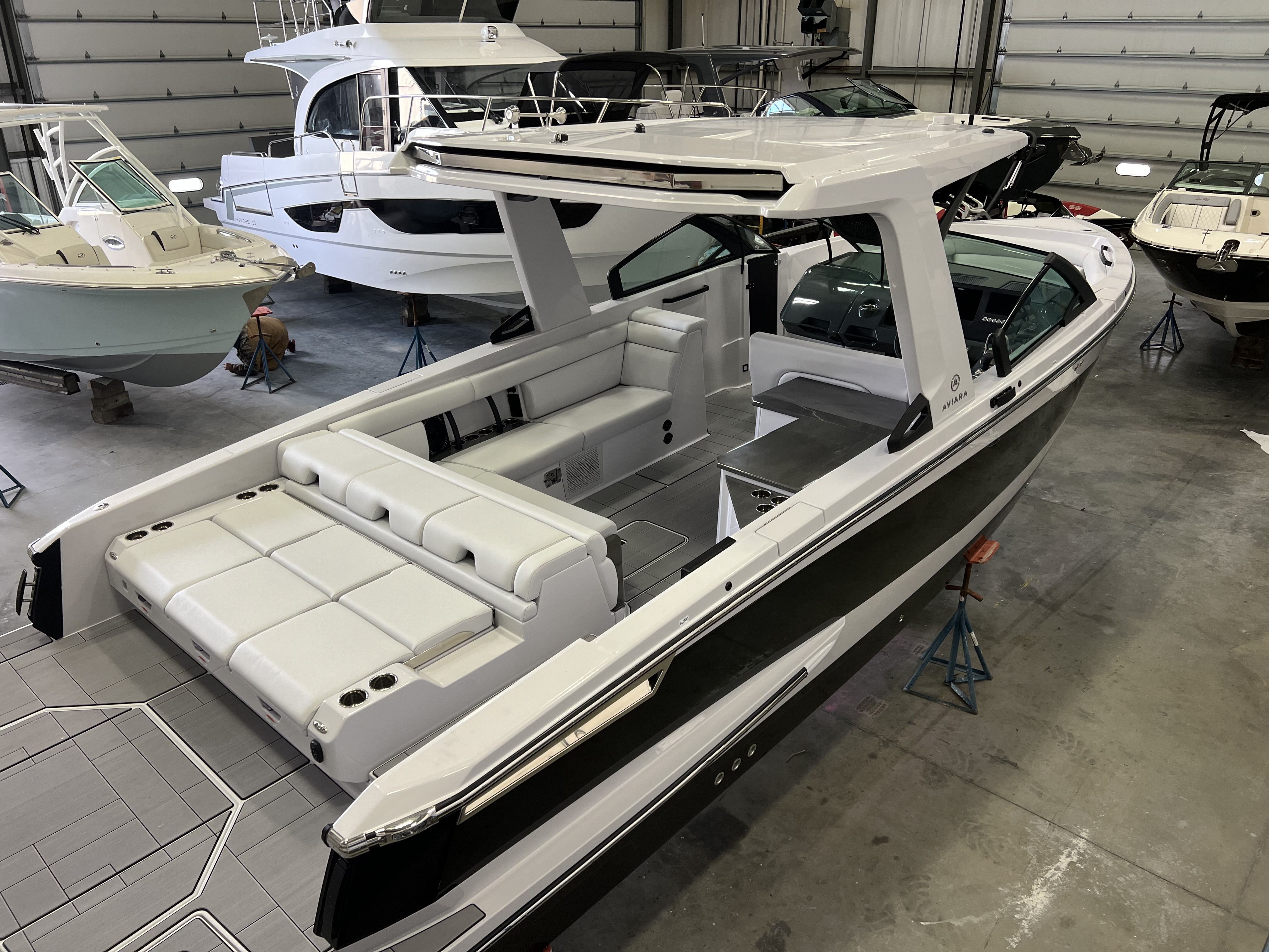 2024 Aviara AV32 Image Thumbnail #4