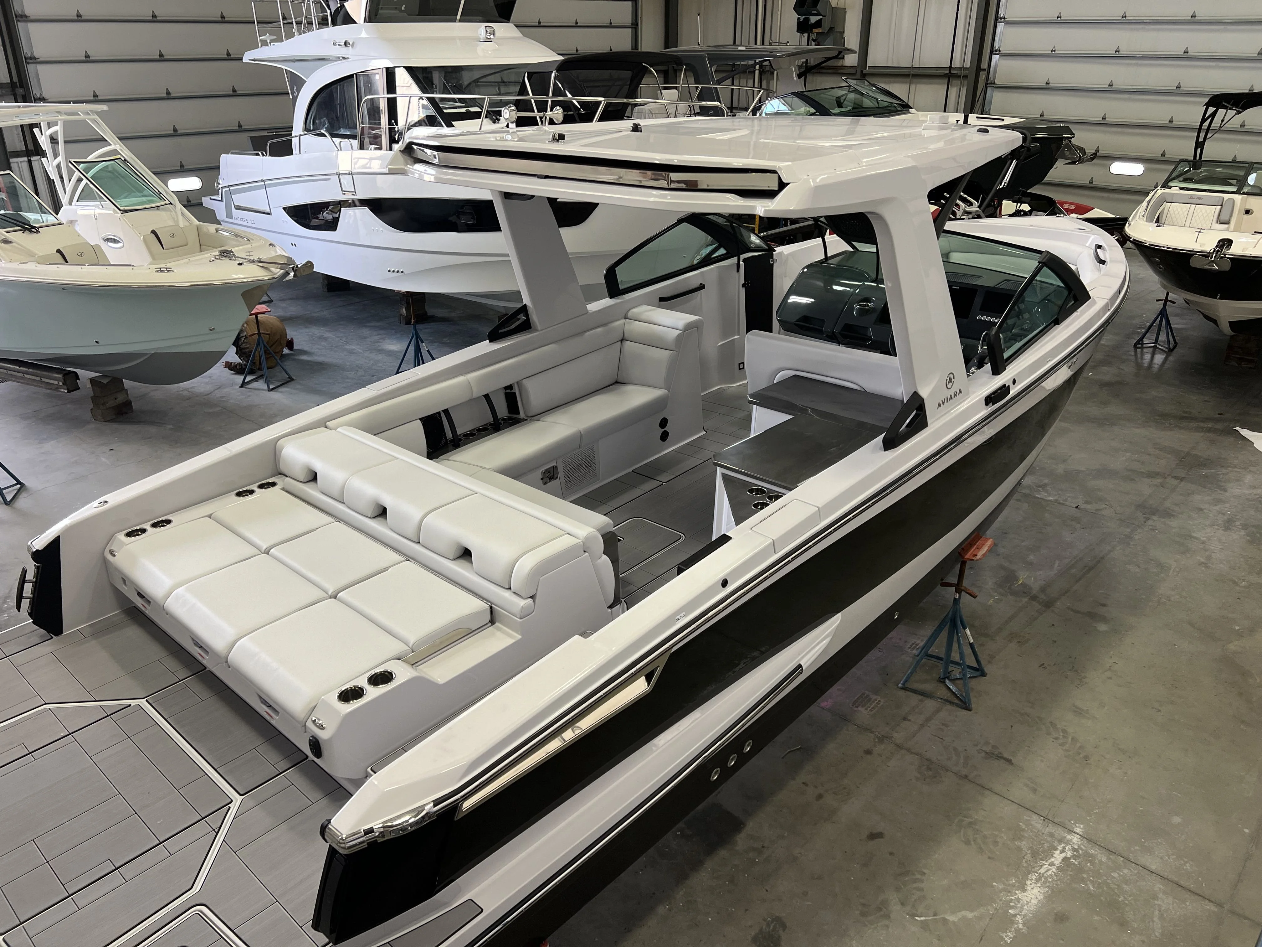 2024 Aviara AV32 Image Thumbnail #4