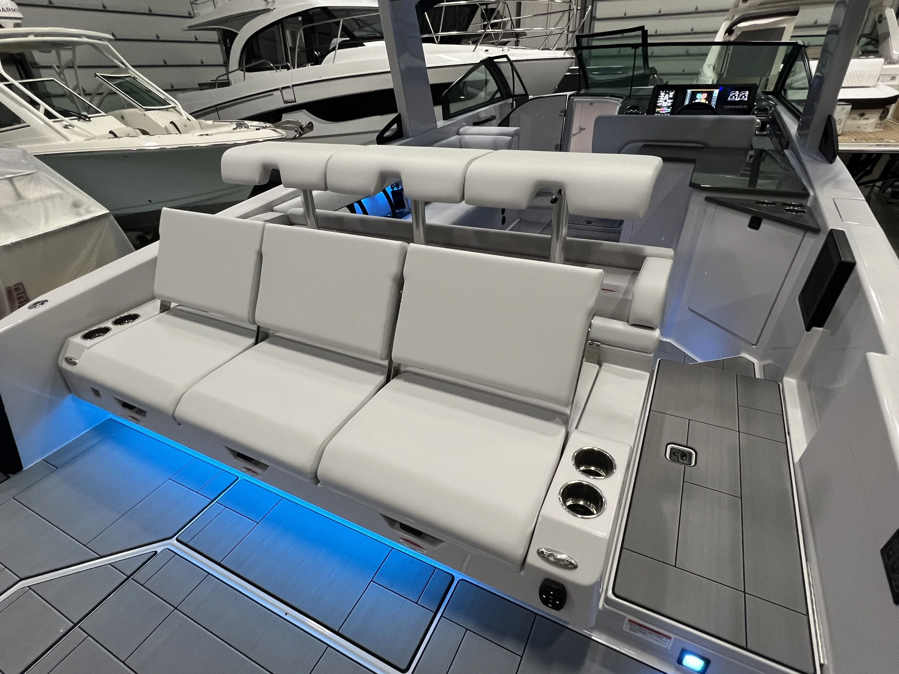 2024 Aviara AV32 Image Thumbnail #27